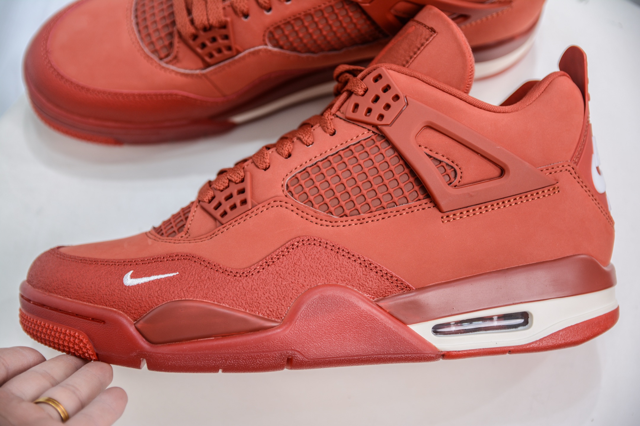 320  KZ神版 Nigel Sylvester x Air Jordan AJ4 “Brick by Brick” 联名红砖    HF4340-800