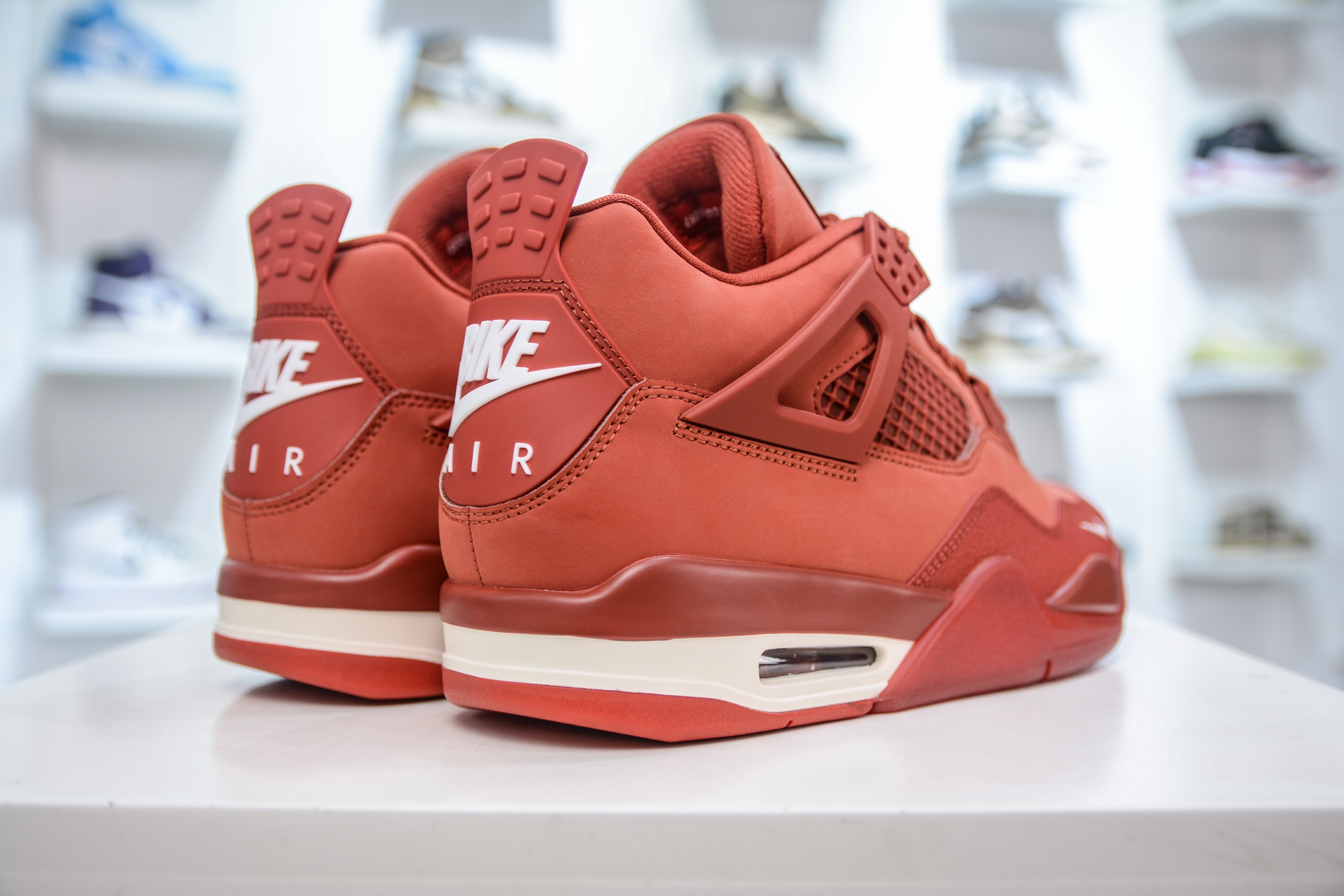 320  KZ神版 Nigel Sylvester x Air Jordan AJ4 “Brick by Brick” 联名红砖    HF4340-800