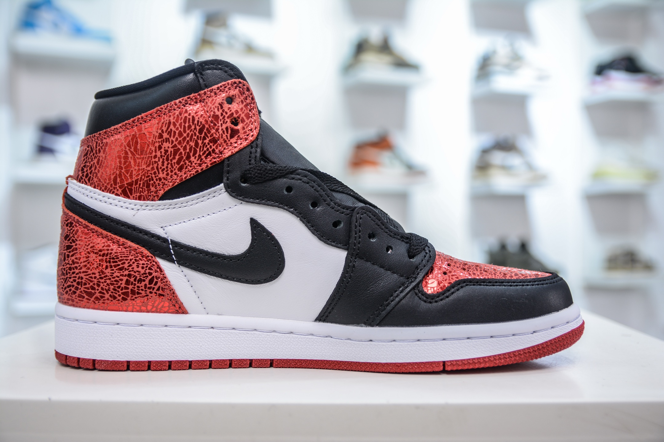 260 F版 Air Jordan AJ1 Retro High 高帮 红宝石 红蛇   FD2596-602