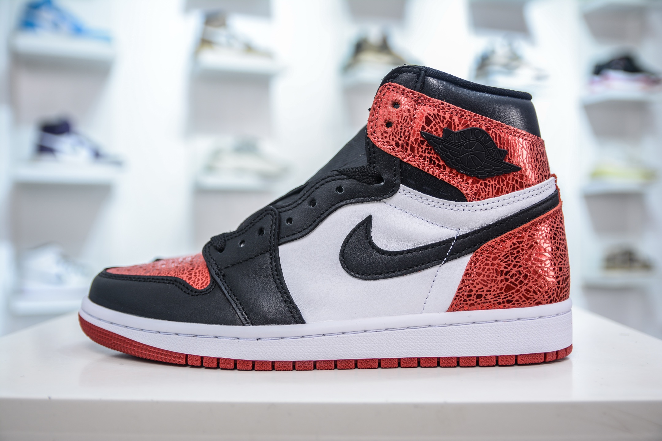 260 F版 Air Jordan AJ1 Retro High 高帮 红宝石 红蛇   FD2596-602