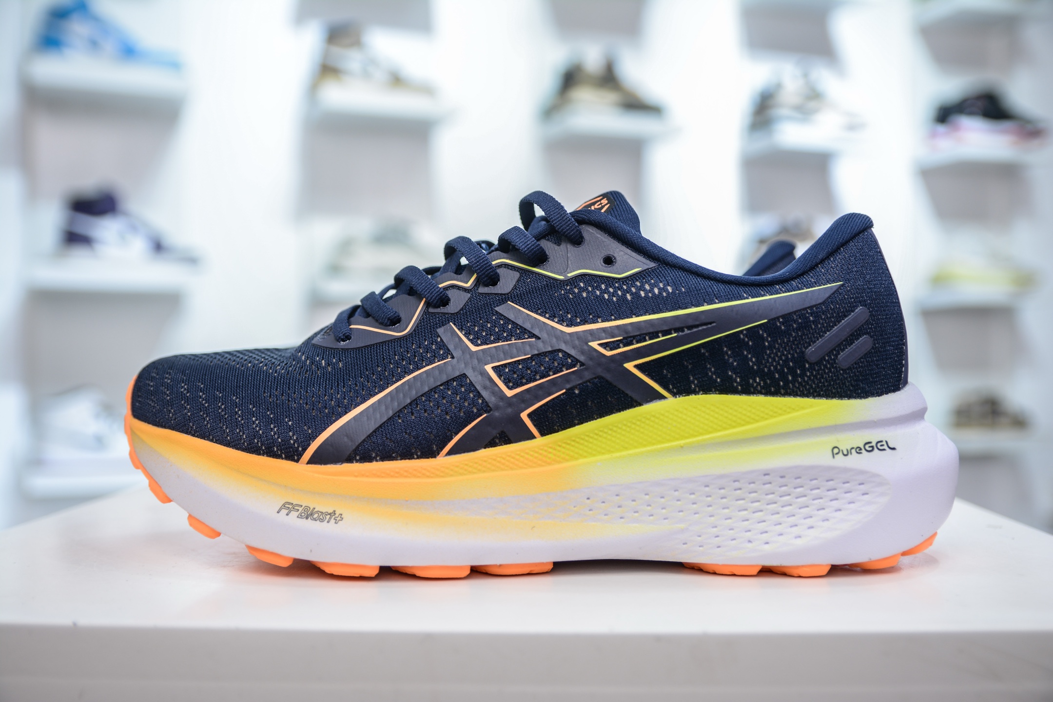 190  Asics Gel-Jadeite 3 亚瑟士运动休闲透气专业跑鞋 ASICS GEL技术 1012B548-003