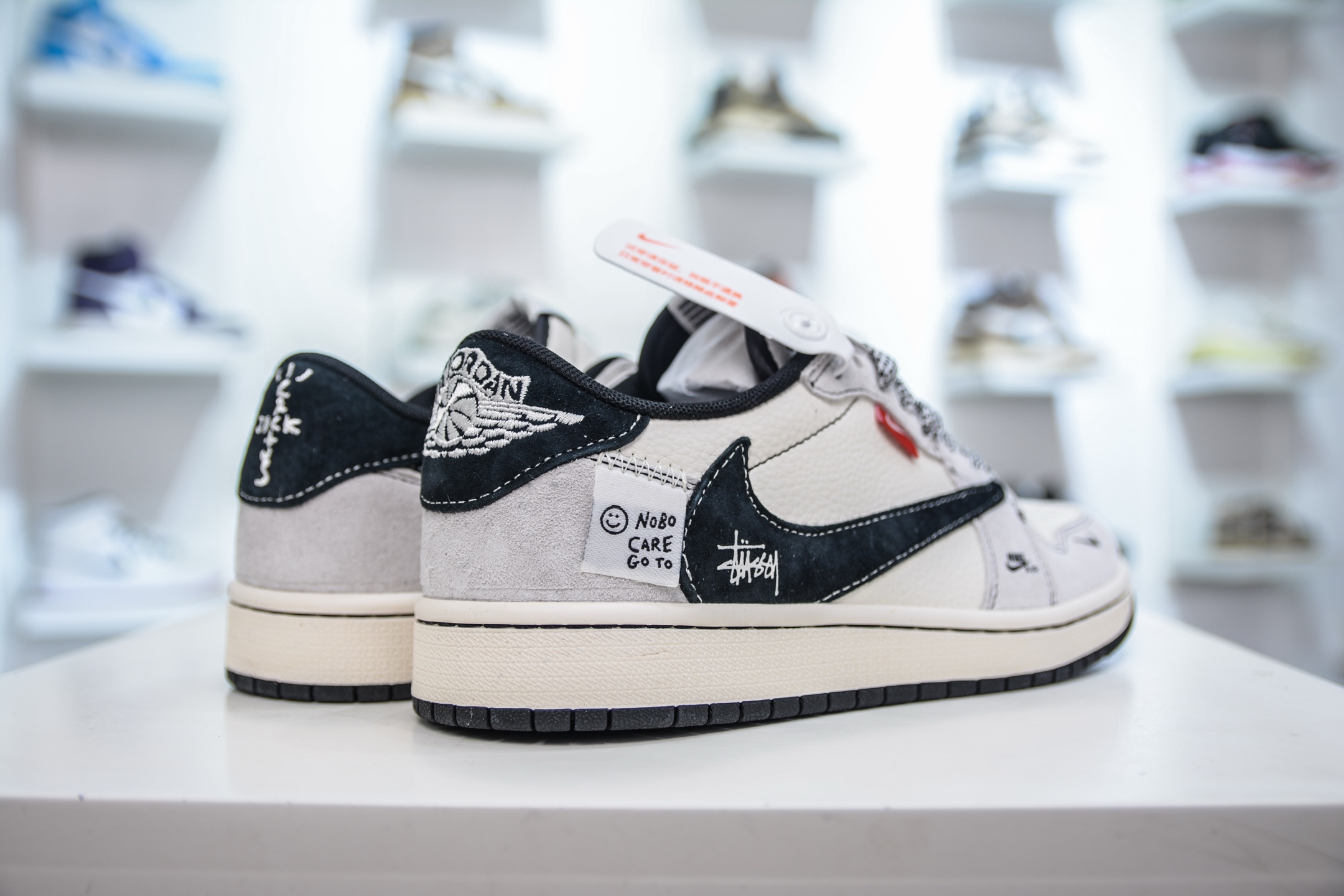 TS x Air Jordan x Stussy AJ1 Low 倒钩低帮联名斯图西-米灰黑勾 YX5066-301