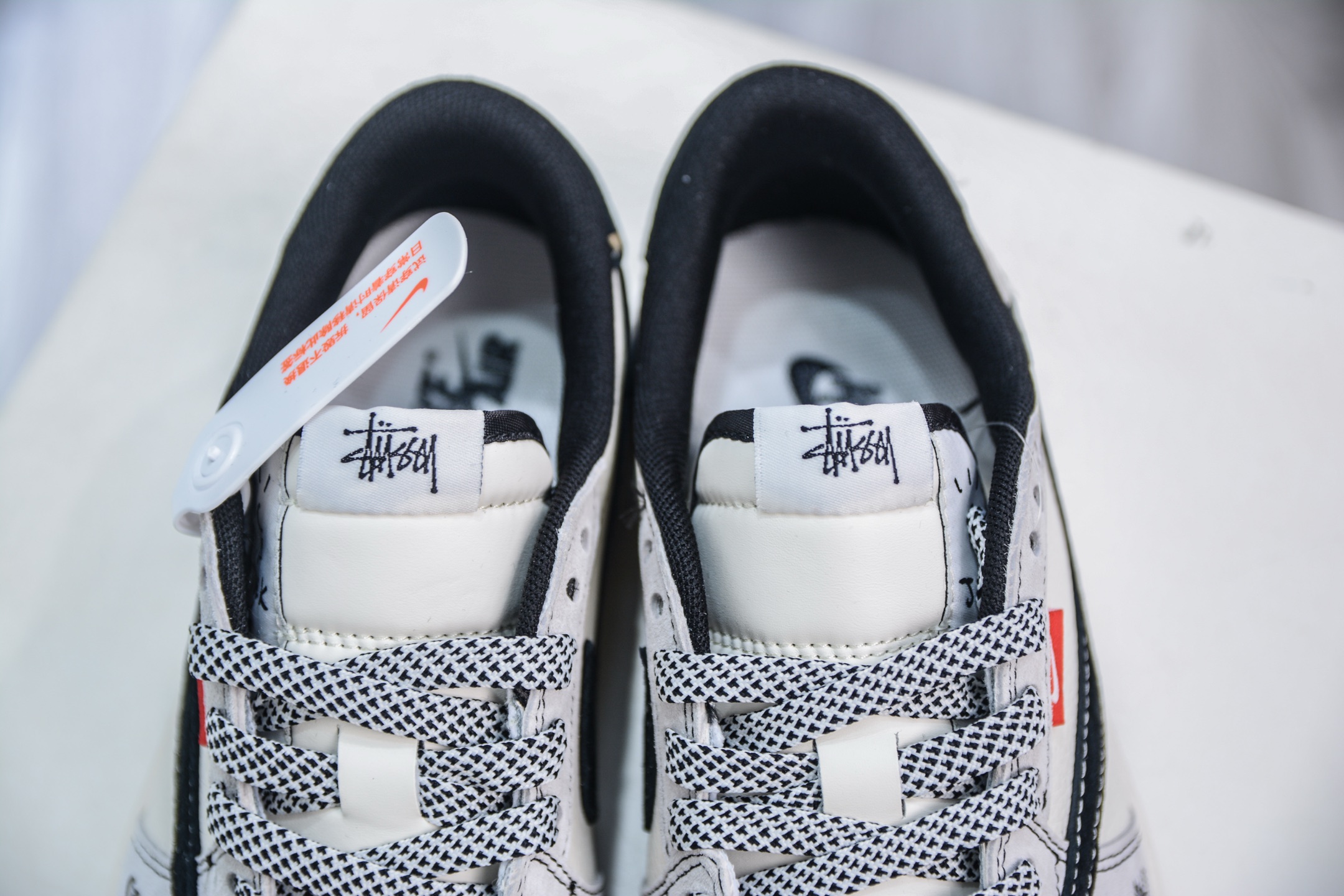 TS x Air Jordan x Stussy AJ1 Low 倒钩低帮联名斯图西-米灰黑勾 YX5066-301