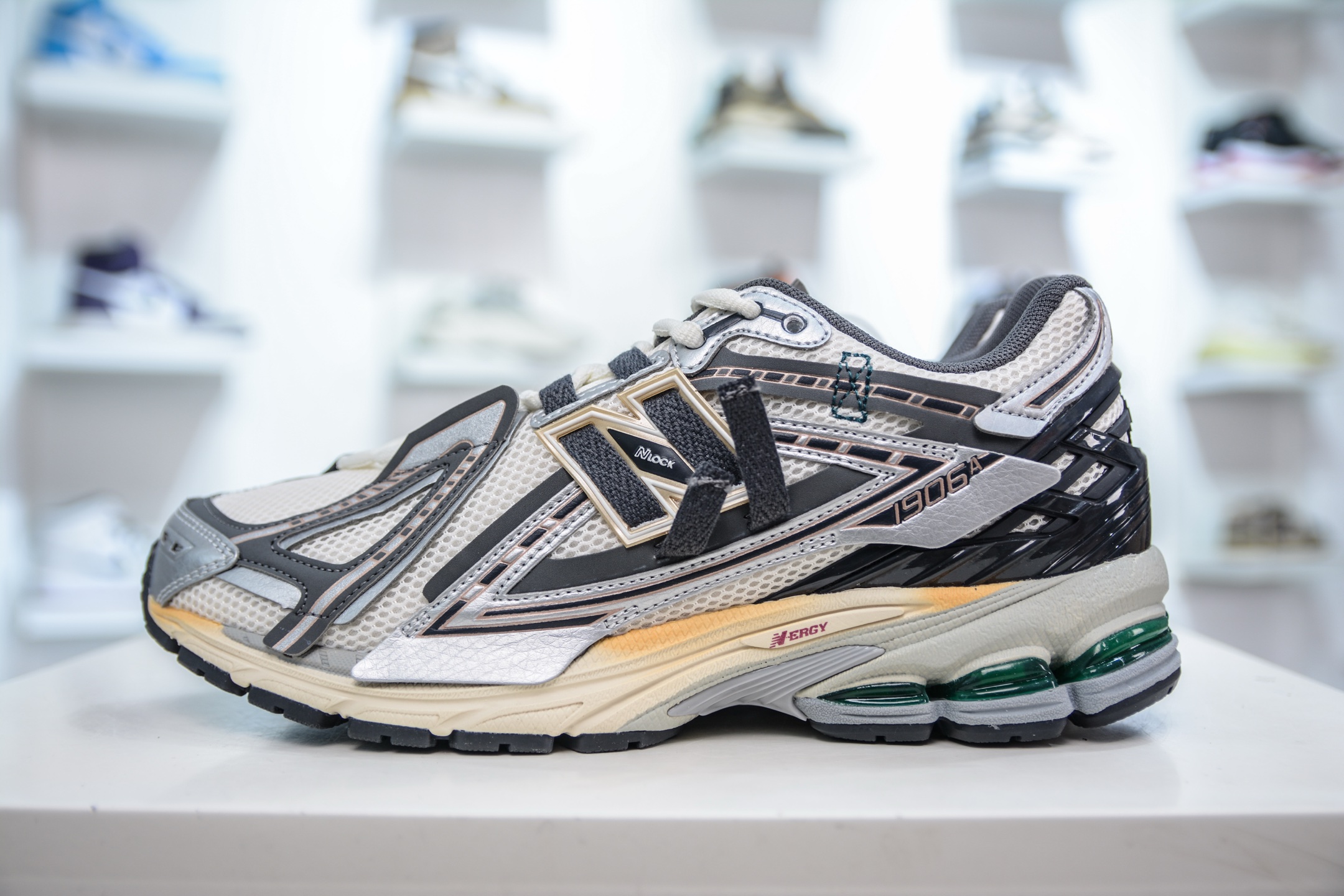 210  T版纯原 New Balance M1906R系列 复古老爹防滑耐磨低帮 跑步鞋 M1906AD