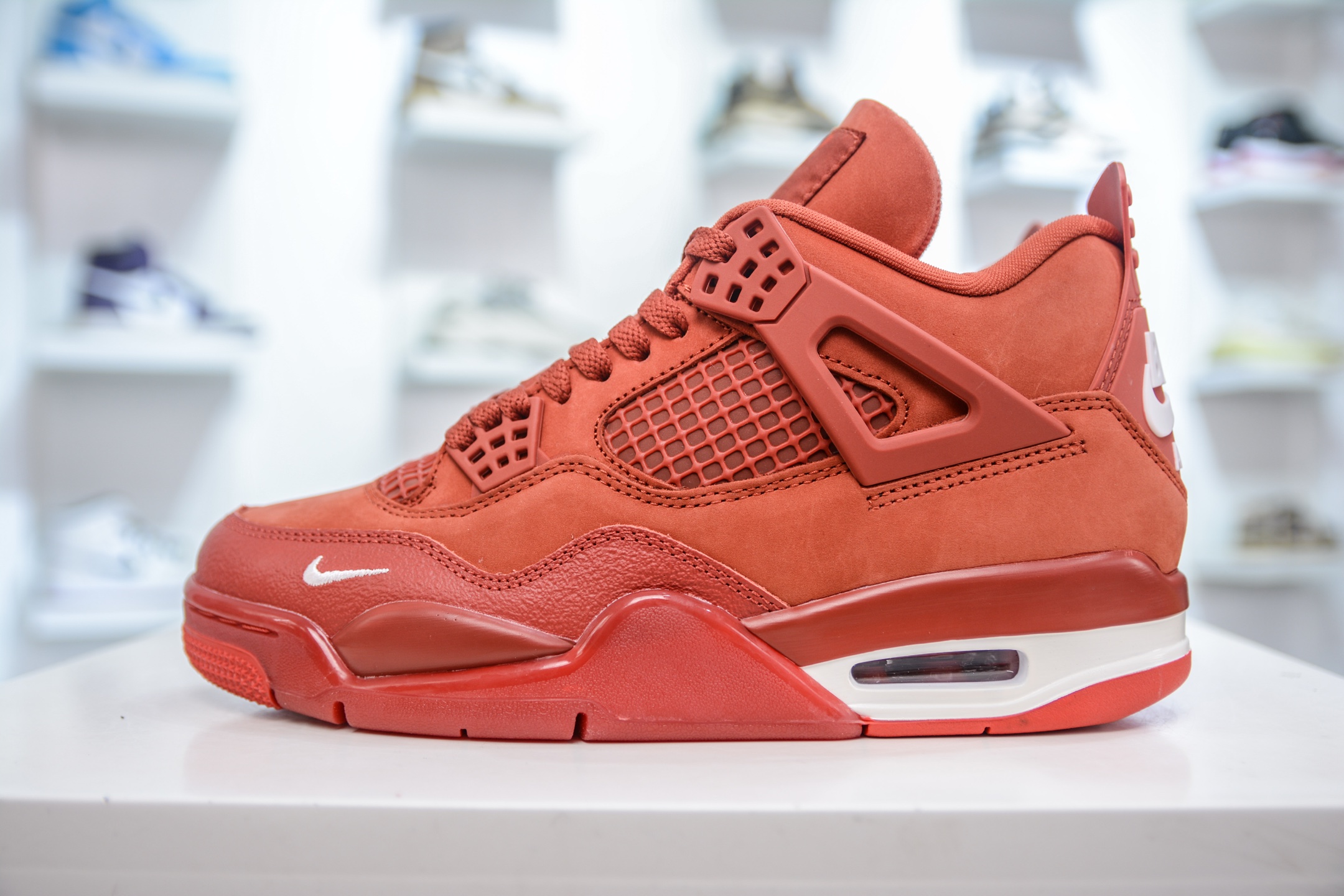 420  （F版） 320 （KZ） 260 （PB） 多版本供应 Nigel Sylvester x Air Jordan AJ4 “Brick by Brick” 联名红砖   HF4340-800