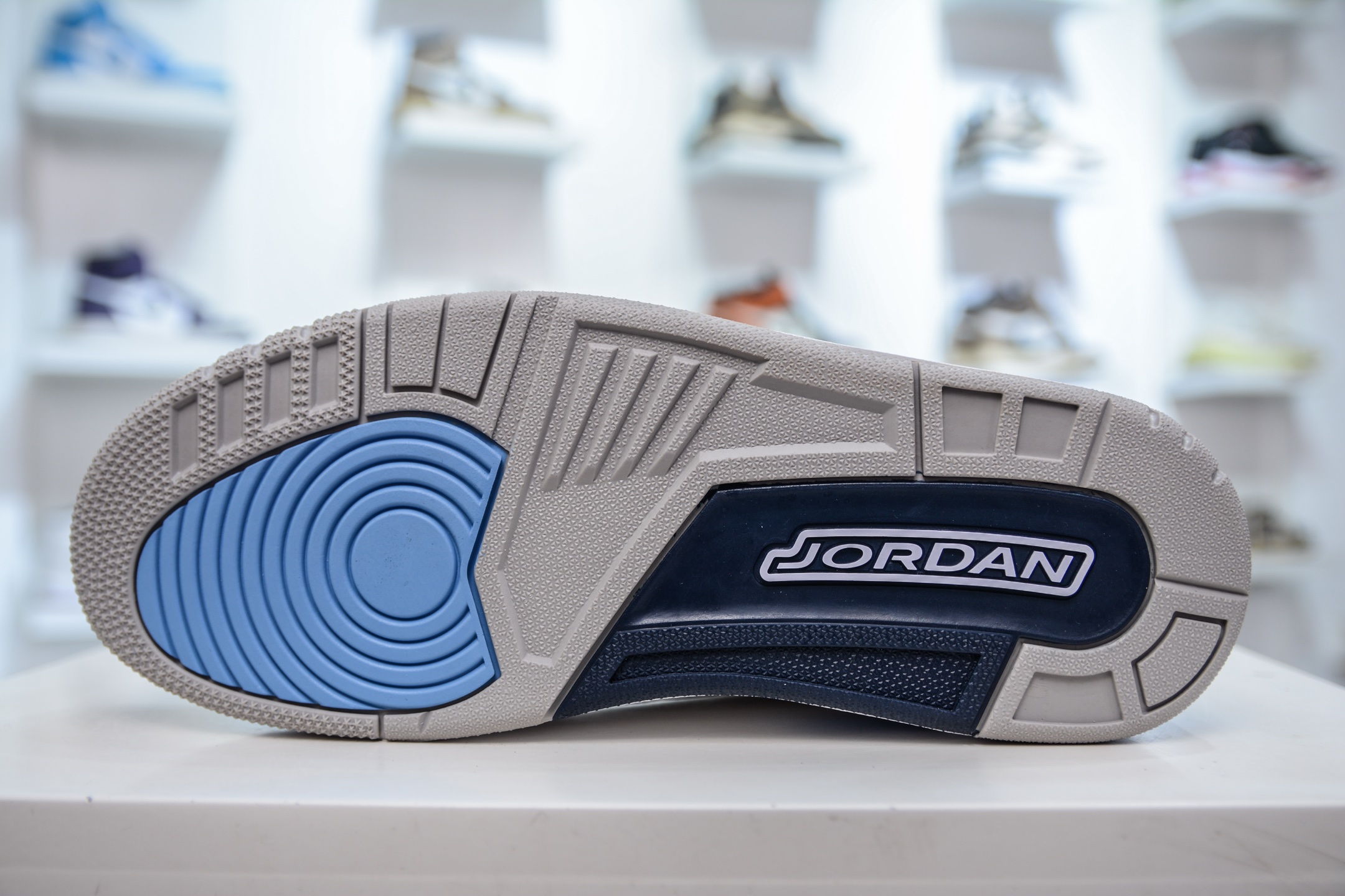 F版 Air Jordan AJ3 Retro 北卡蓝 国内外口碑最好最推荐的产品 CT8532-104