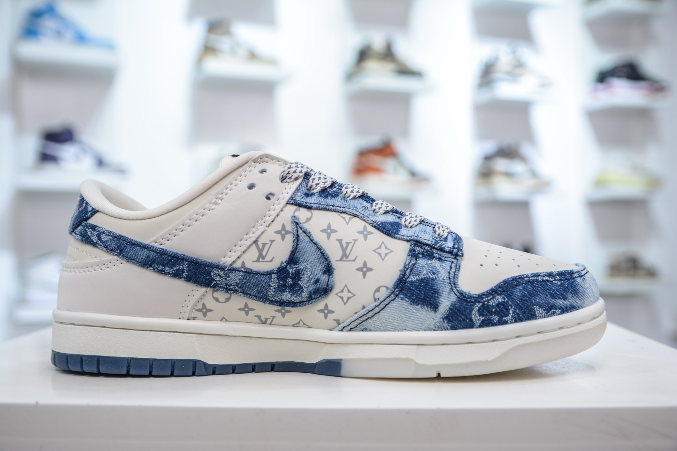 280 Nike SB Dunk Low x Louis Vuitton LV联名-白蓝牛仔布 CH8311-287