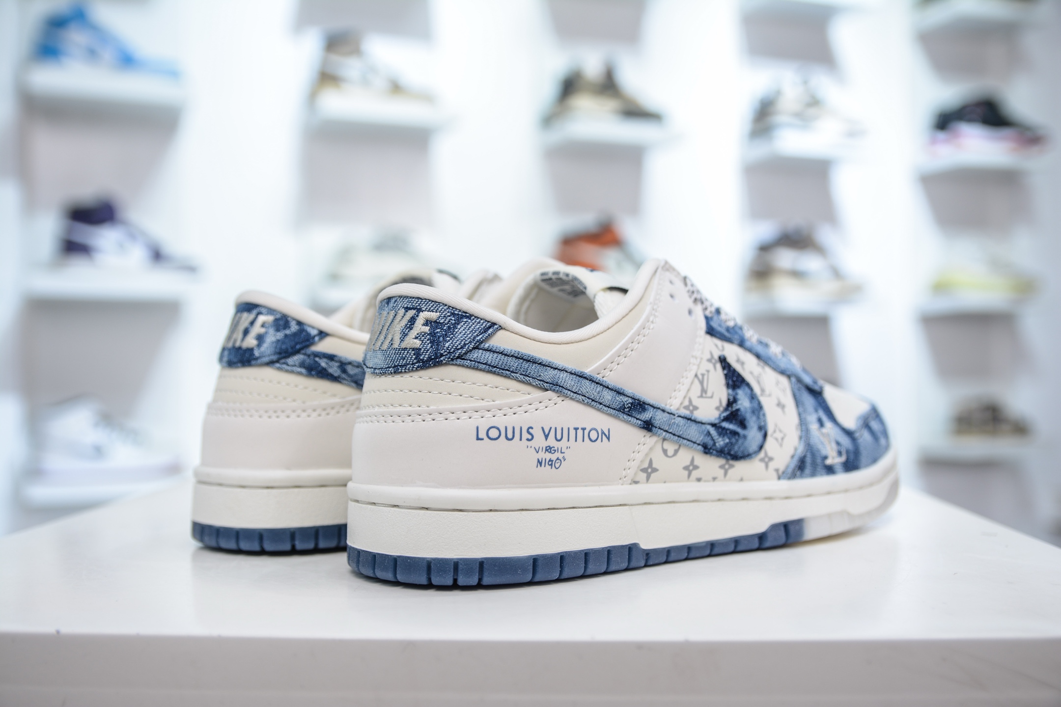 280 Nike SB Dunk Low x Louis Vuitton LV联名-白蓝牛仔布 CH8311-287