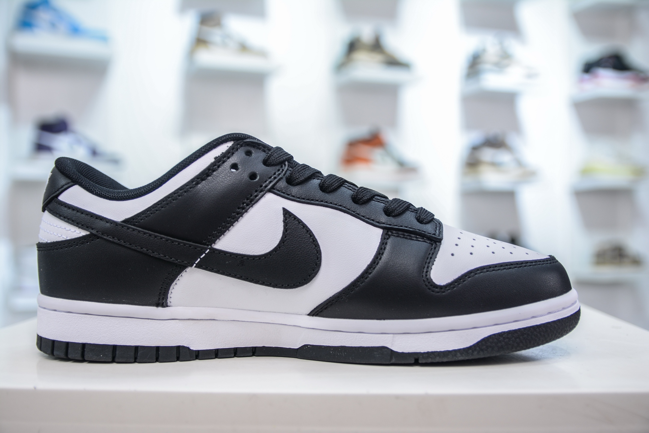 260 AY版纯原 NK Dunk Low Retro ”Black”黑白熊猫 DD1391-100