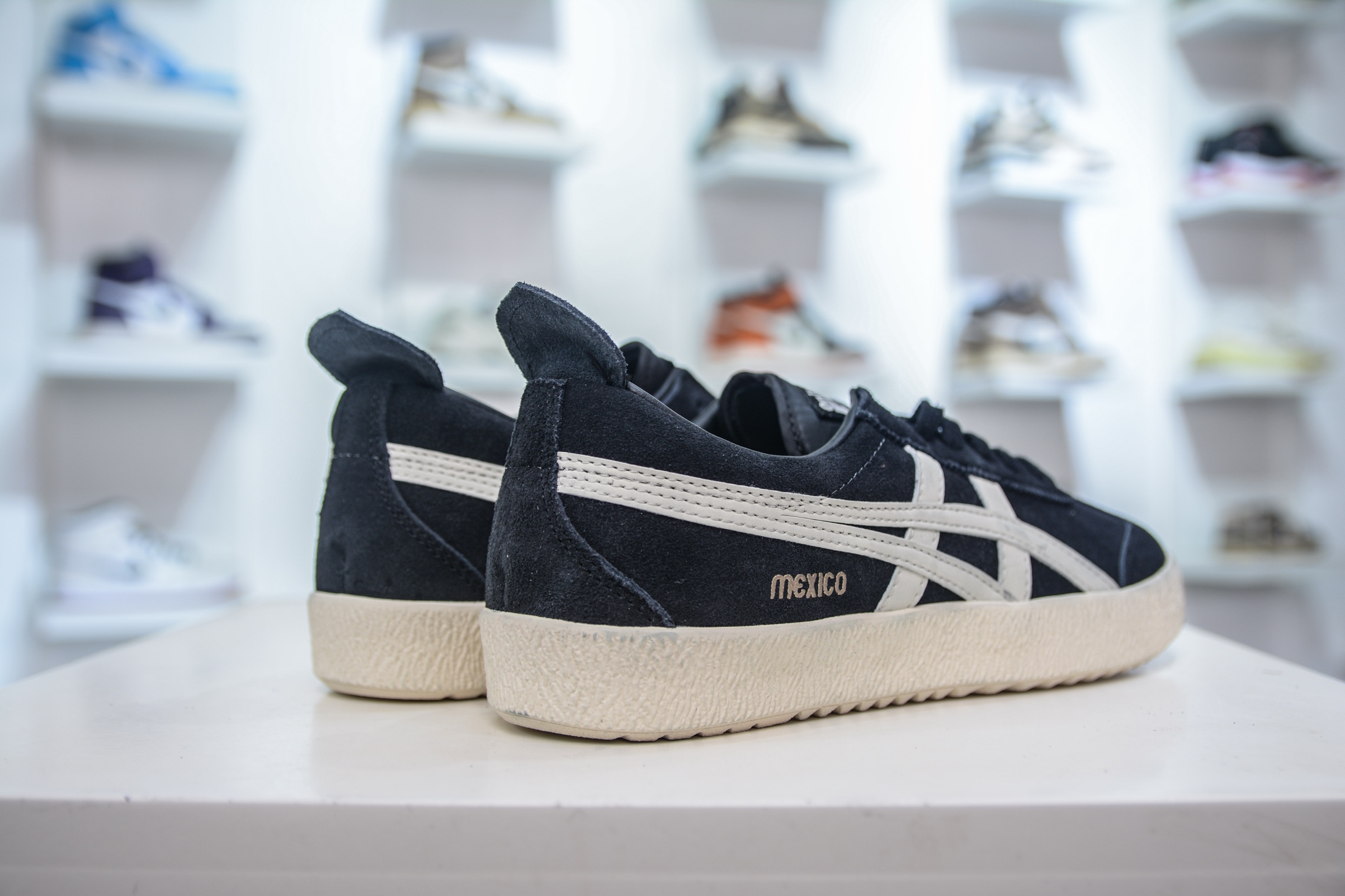 160 Onitsuka Tiger 鬼冢虎 MEXICO 66 DELEGATION 舒适百搭 防滑耐磨 低帮 板鞋 1183C344-001