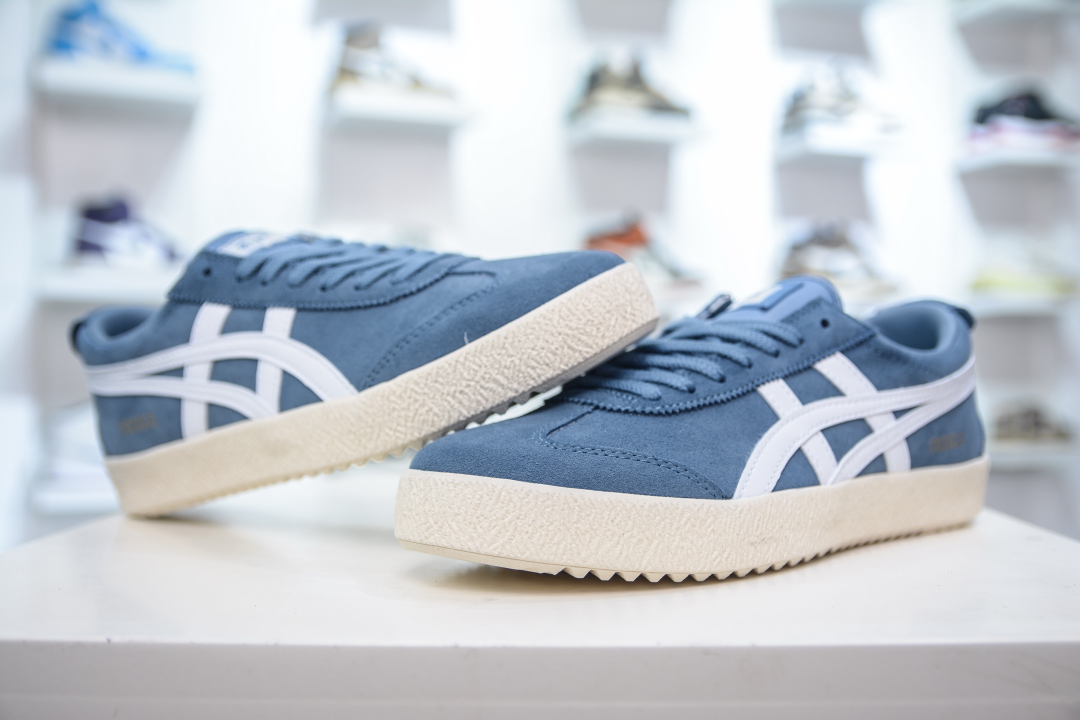 160 Onitsuka Tiger 鬼冢虎 MEXICO 66 DELEGATION 舒适百搭 防滑耐磨 低帮 板鞋 1183C344-400