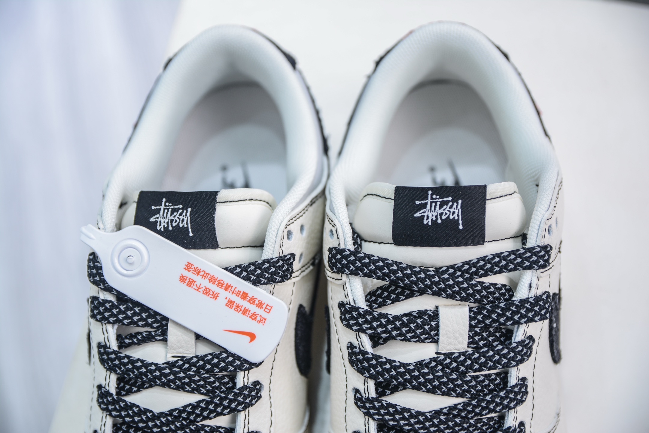 280 Nike SB Dunk Low x Stussy 斯图西联名-白黑布勾 ZH2598-266