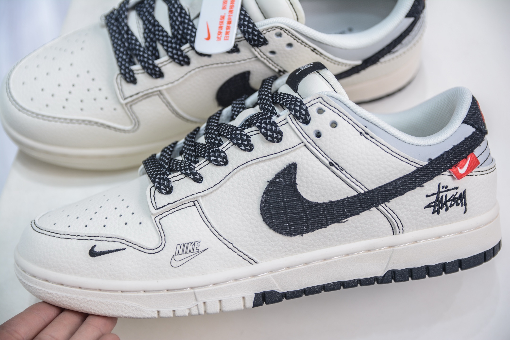 280 Nike SB Dunk Low x Stussy 斯图西联名-白黑布勾 ZH2598-266