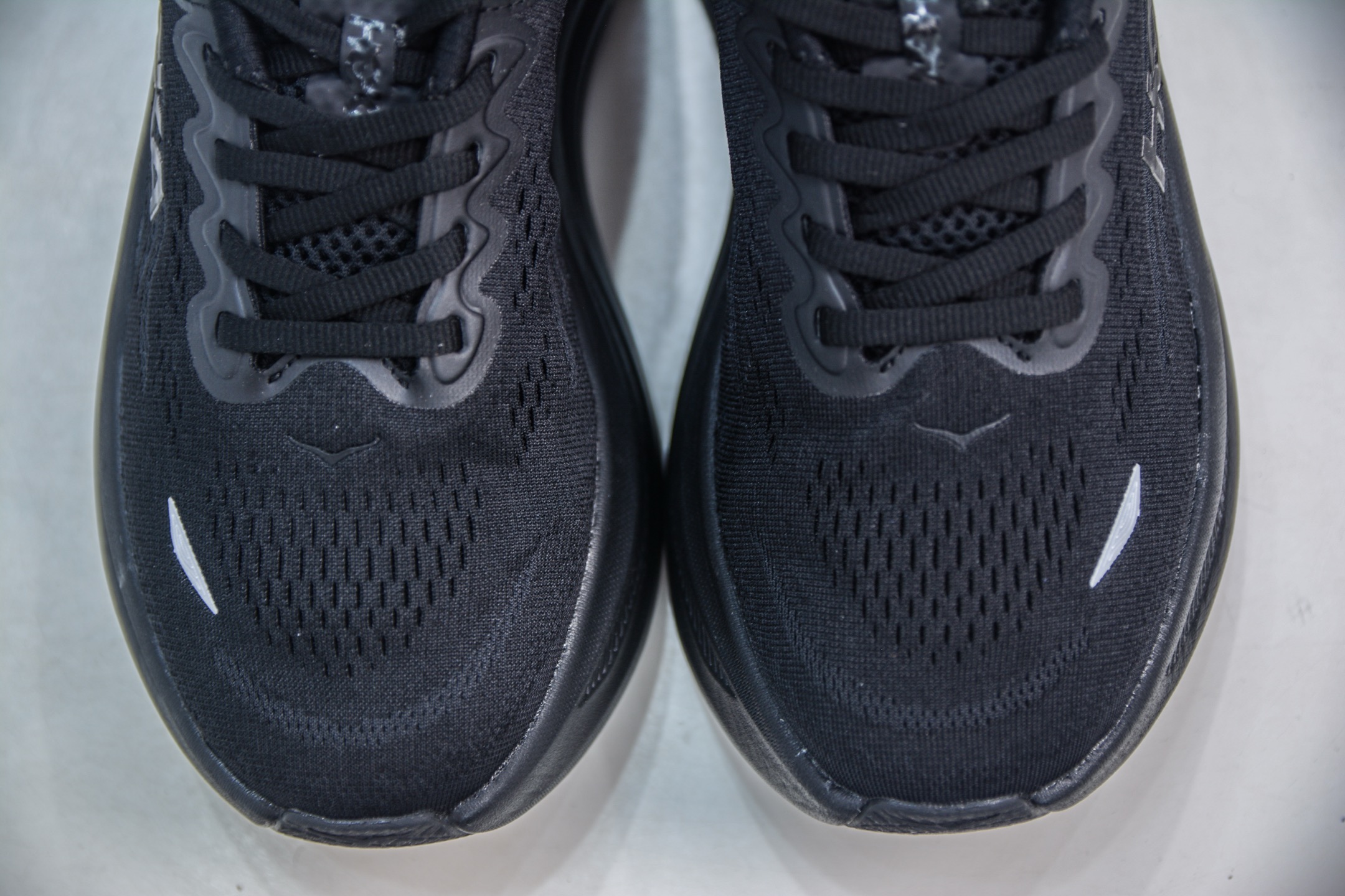 200 CS版 HOKA ONE ONE Bondi 9 WIDE 邦迪九代舒适防滑耐磨低帮休闲跑步鞋 1162011/BBLC