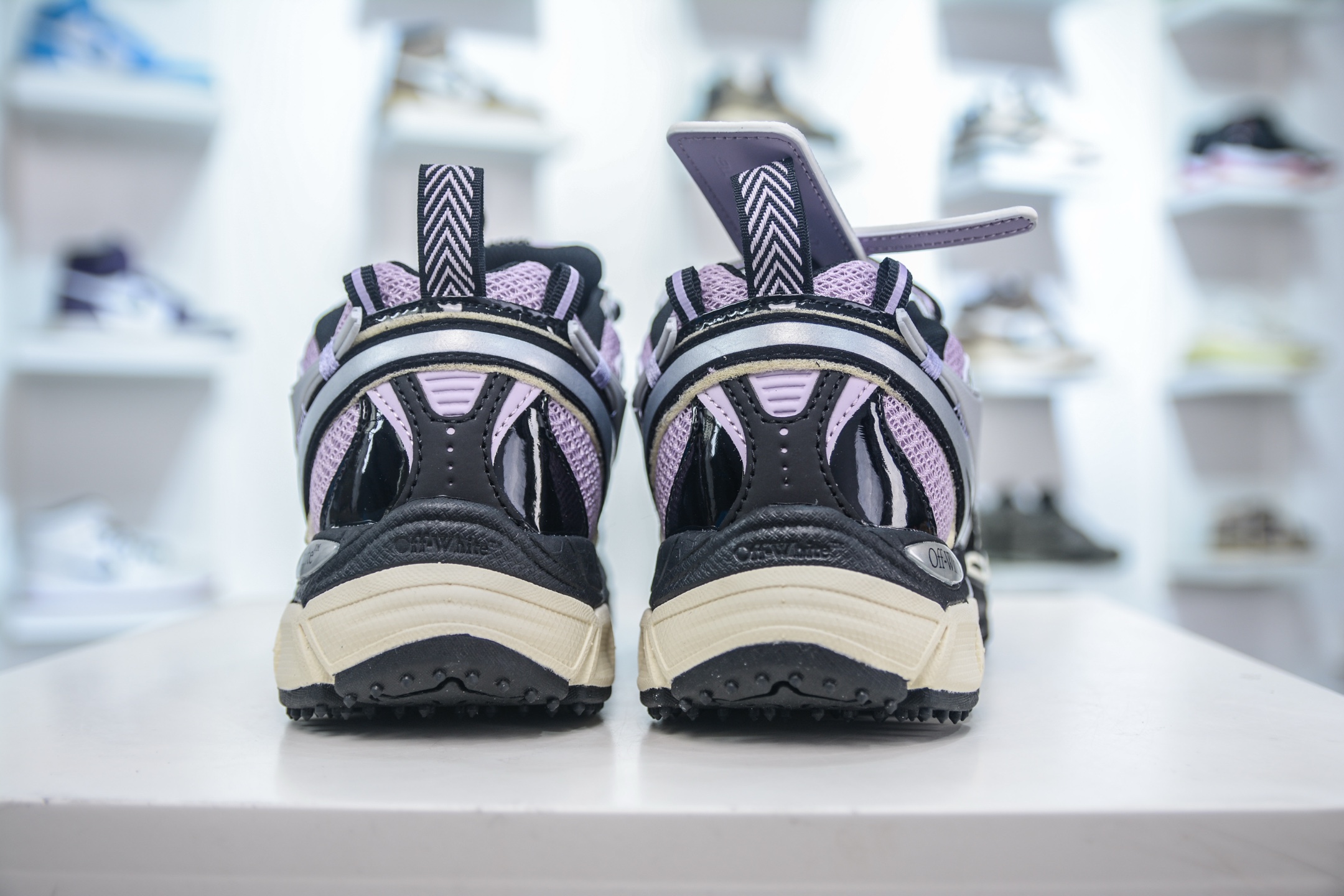 400 Kx神版 Off-White 2024年OW最新款跑鞋