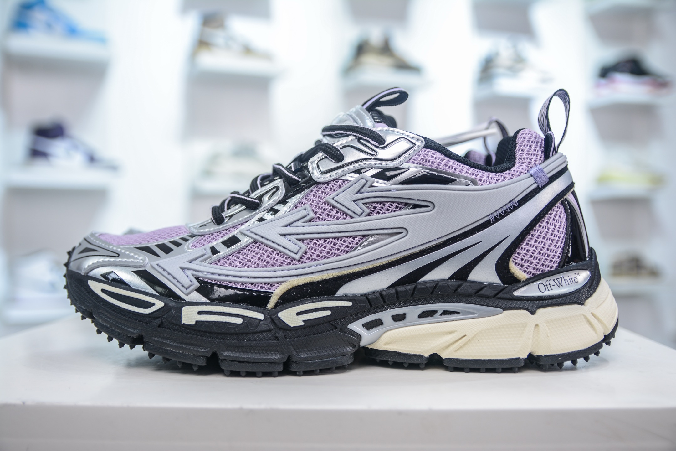 400 Kx神版 Off-White 2024年OW最新款跑鞋