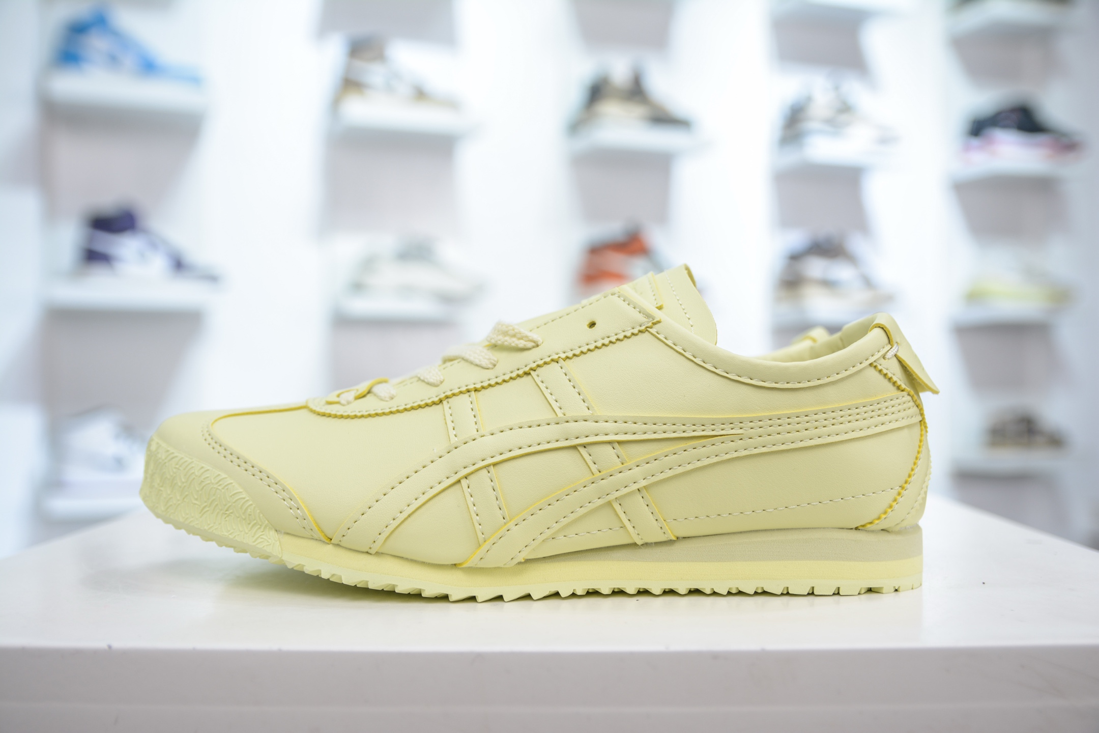 160 Onitsuka Tiger Mexico 66 SD 鬼冢虎 经典虎爪百搭休闲皮革慢跑鞋 1183C347-750