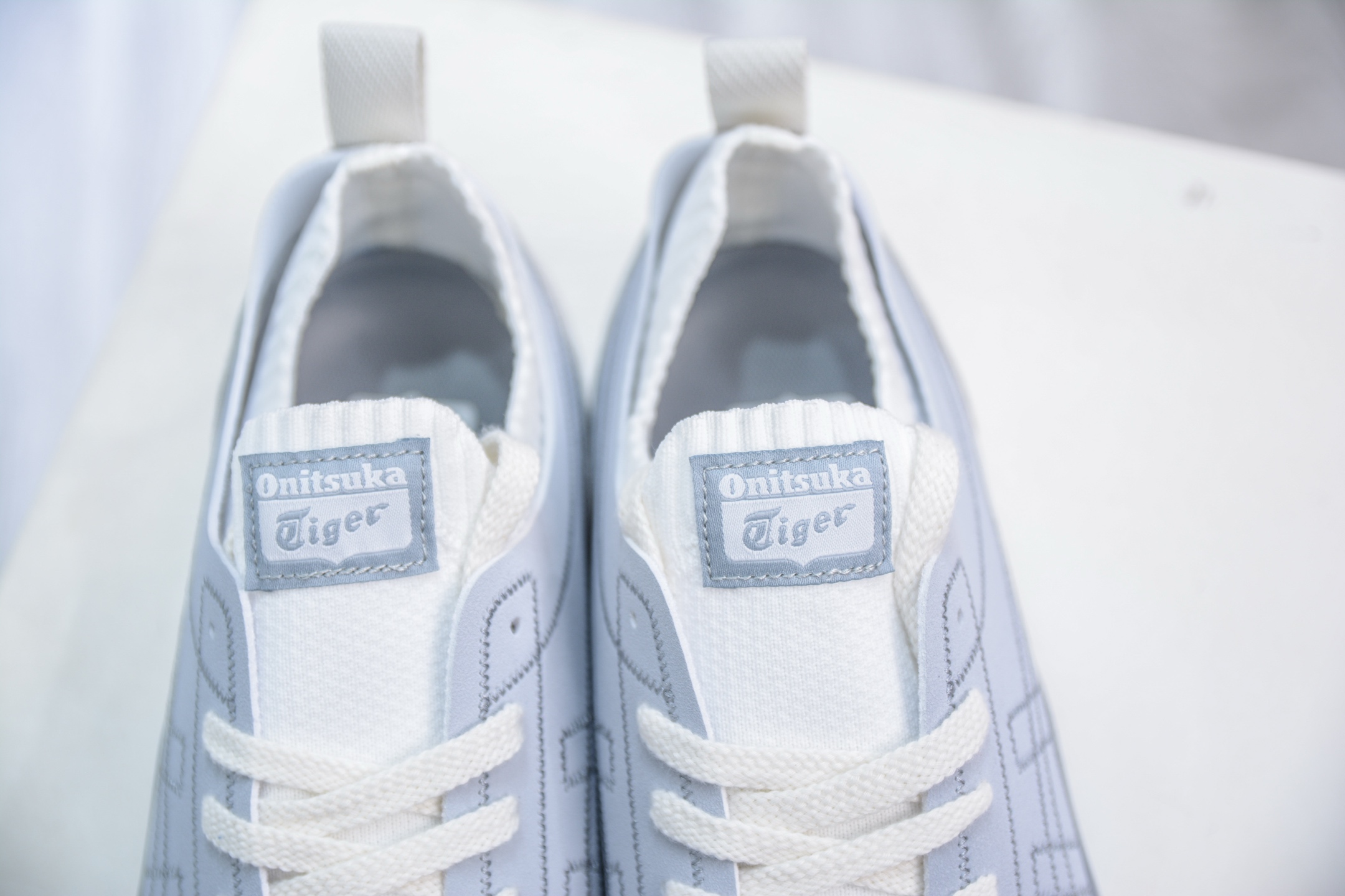 160 Onitsuka Tiger鬼冢虎 SCLAW 绒面革织物 舒适运动休闲鞋 1183B969-020