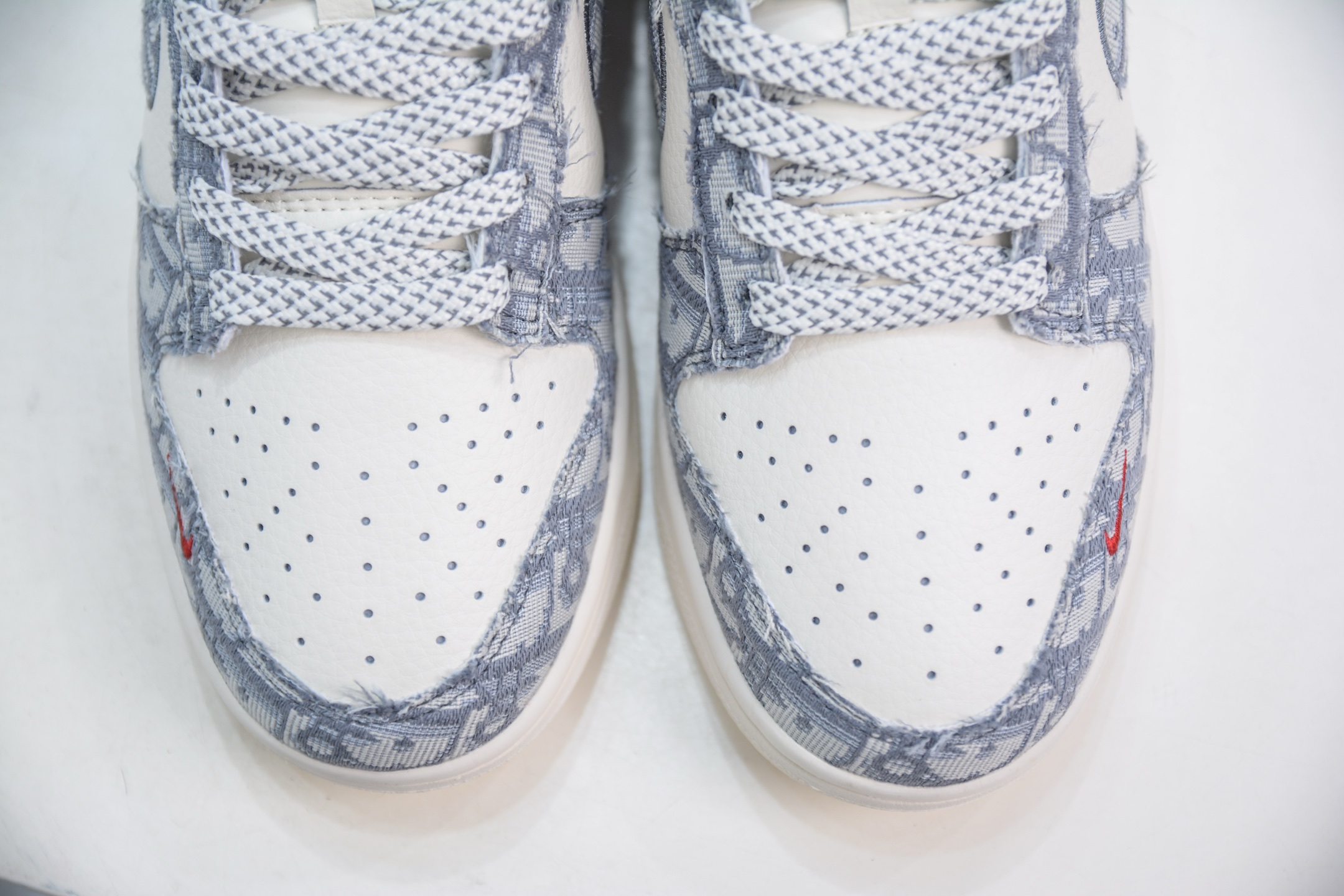 280 Nike SB Dunk Low x DIOR 迪奥联名-灰白蓝牛仔 SJ2558-013