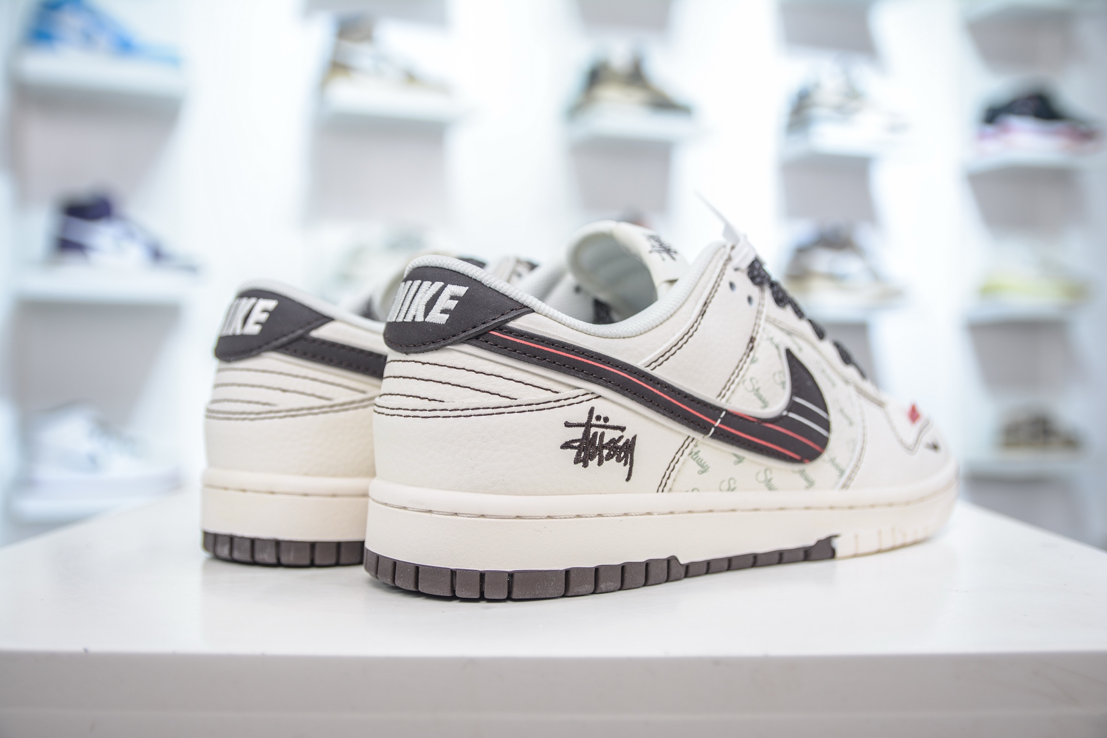 280 Nike SB Dunk Low x Supreme x Stussy SUP斯图西联名-白棕双拼红线 XS6089-536