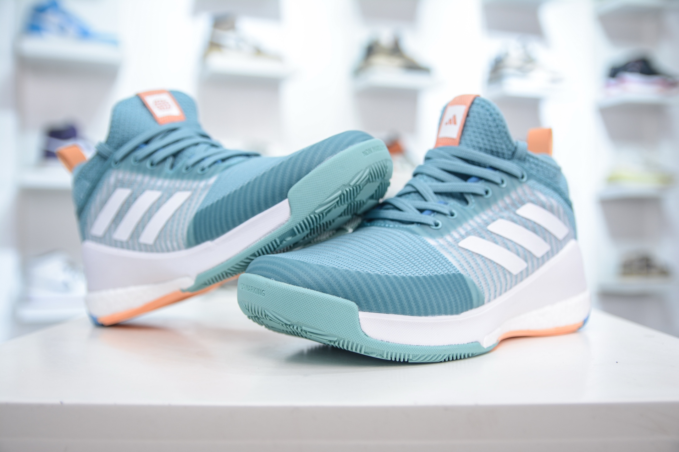 260 ADIDAS CRAZYFLIGHT MID 运动鞋记忆回弹BOOST真爆大底 运动排球鞋 GX1259