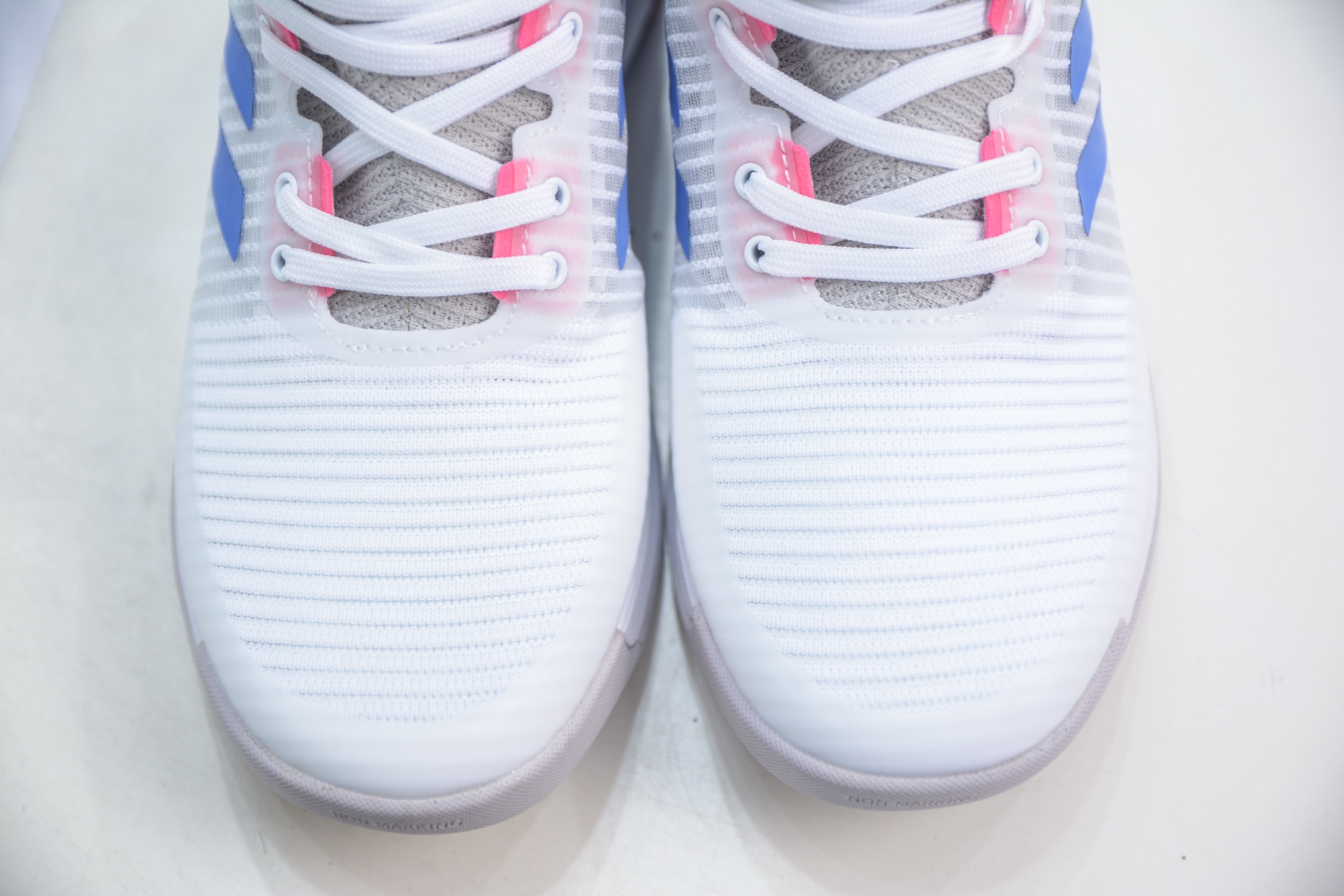260 ADIDAS CRAZYFLIGHT MID 运动鞋记忆回弹BOOST真爆大底 运动排球鞋 GX1258