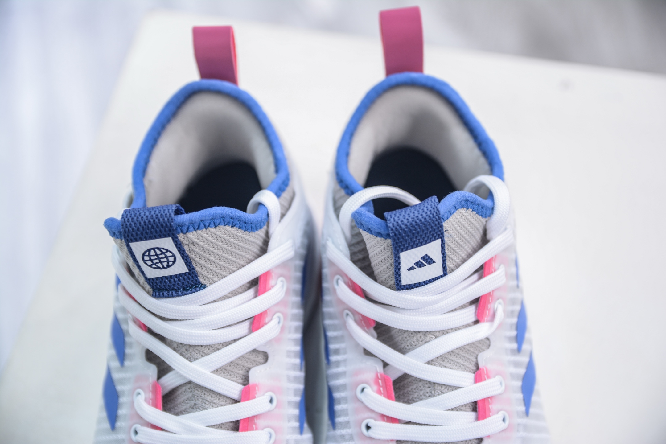 260 ADIDAS CRAZYFLIGHT MID 运动鞋记忆回弹BOOST真爆大底 运动排球鞋 GX1258