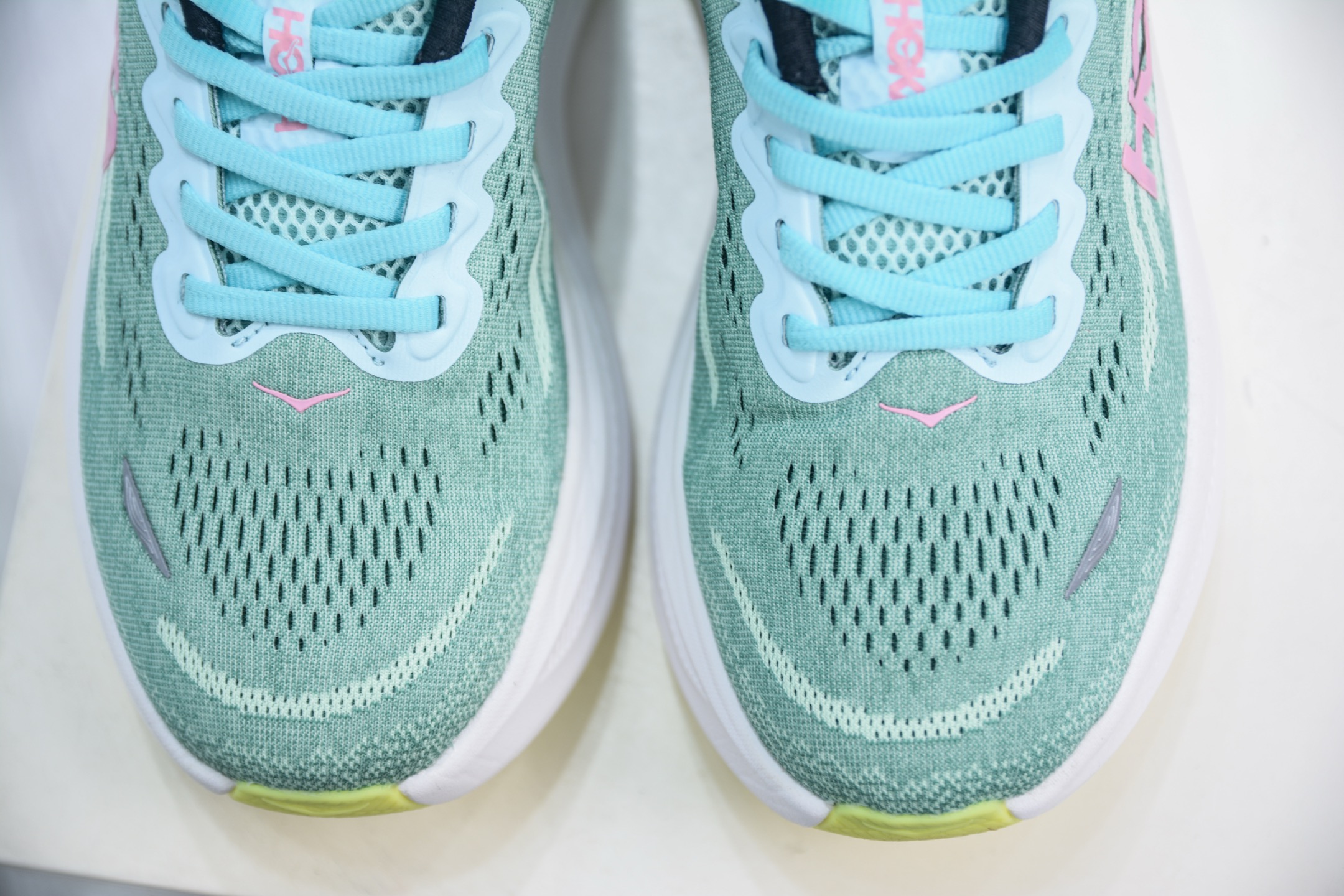 200 CS版 HOKA ONE ONE Bondi 9 WIDE 邦迪九代舒适防滑耐磨低帮休闲跑步鞋 1162011/GREN