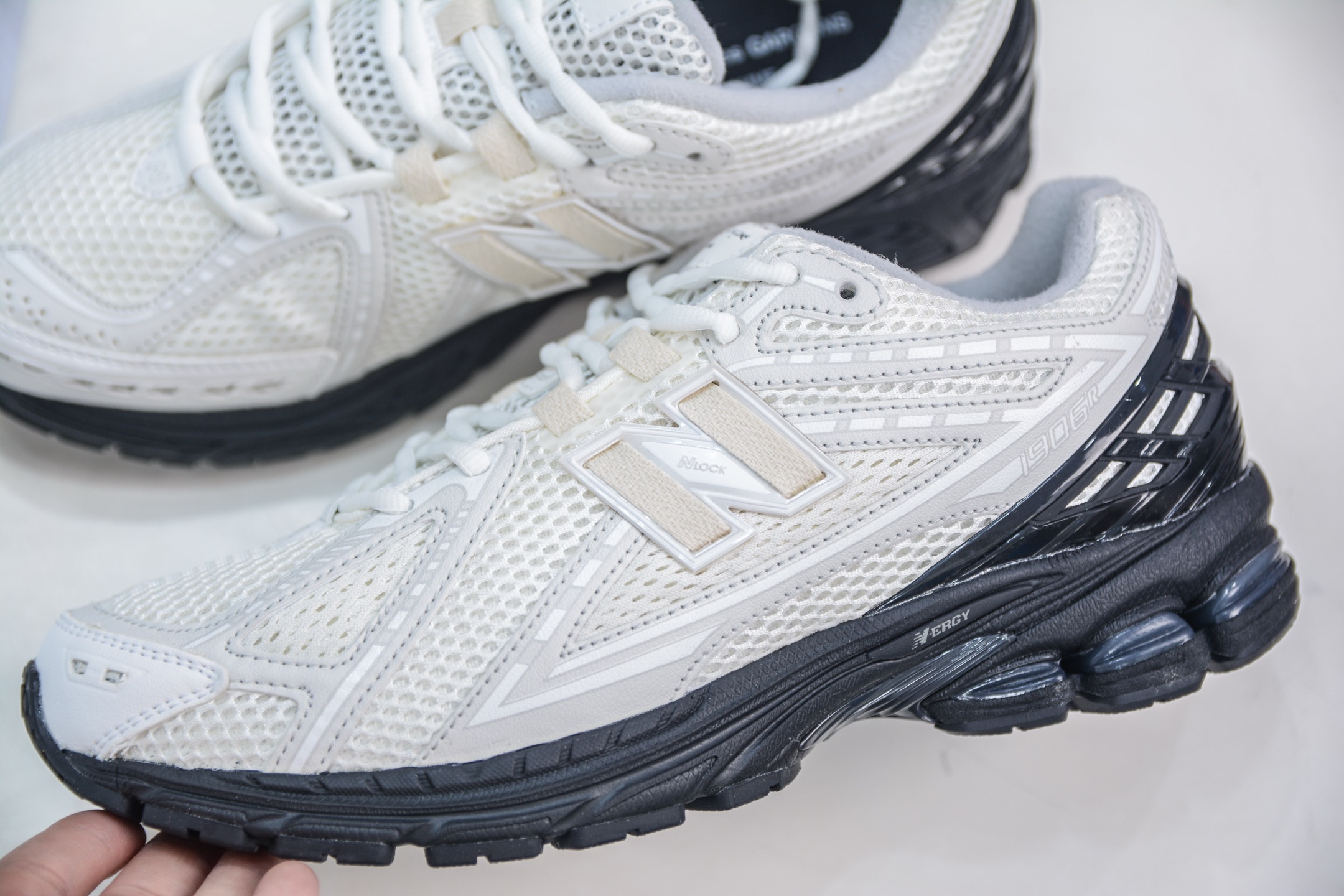 210 T版纯原 New Balance M1906R系列 复古老爹防滑耐磨低帮 跑步鞋 M1906RCO