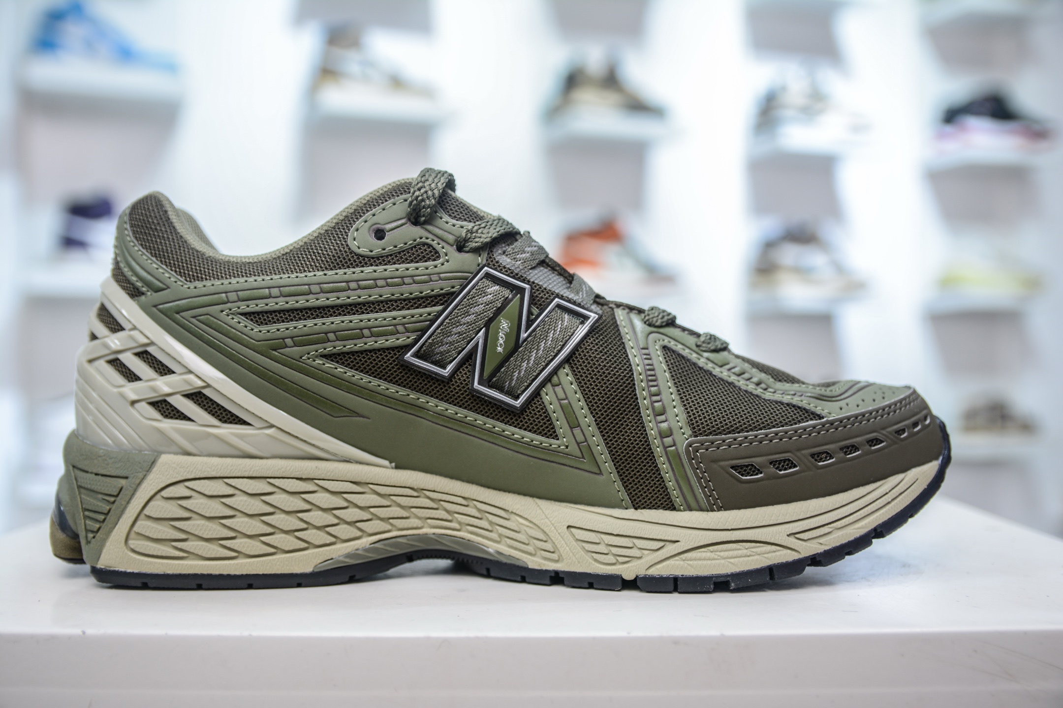 210 T版纯原 New Balance M1906R系列 复古老爹防滑耐磨低帮 跑步鞋 M1906RLO
