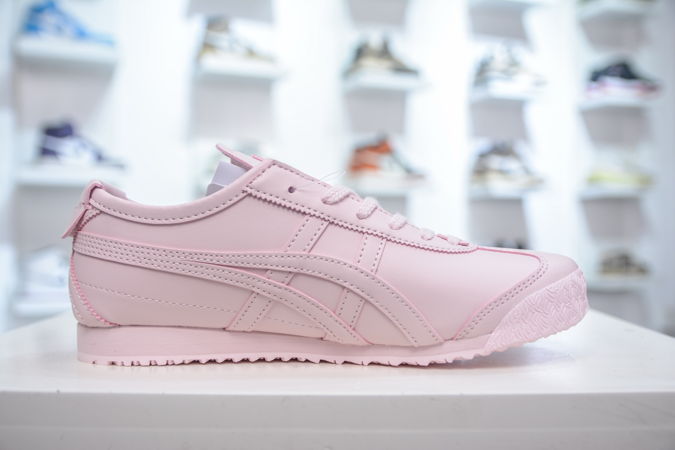 160 Onitsuka Tiger Mexico 66 SD 鬼冢虎 虎爪百搭休闲皮革慢跑鞋 1183C347-700