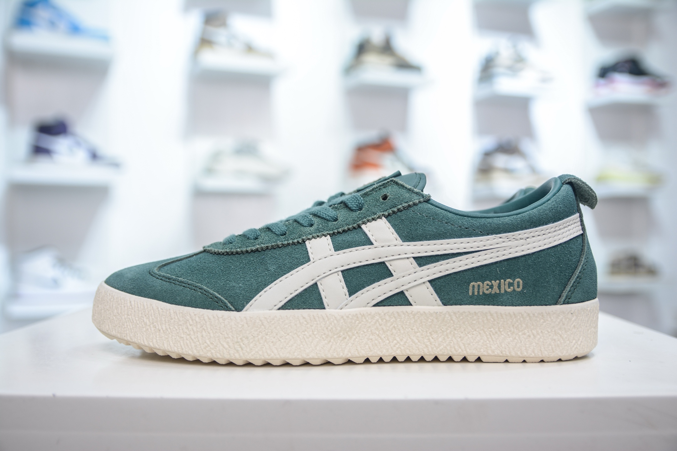 160 Onitsuka Tiger 鬼冢虎 MEXICO 66 DELEGATION 舒适百搭 防滑耐磨 低帮 板鞋 1183C344-300