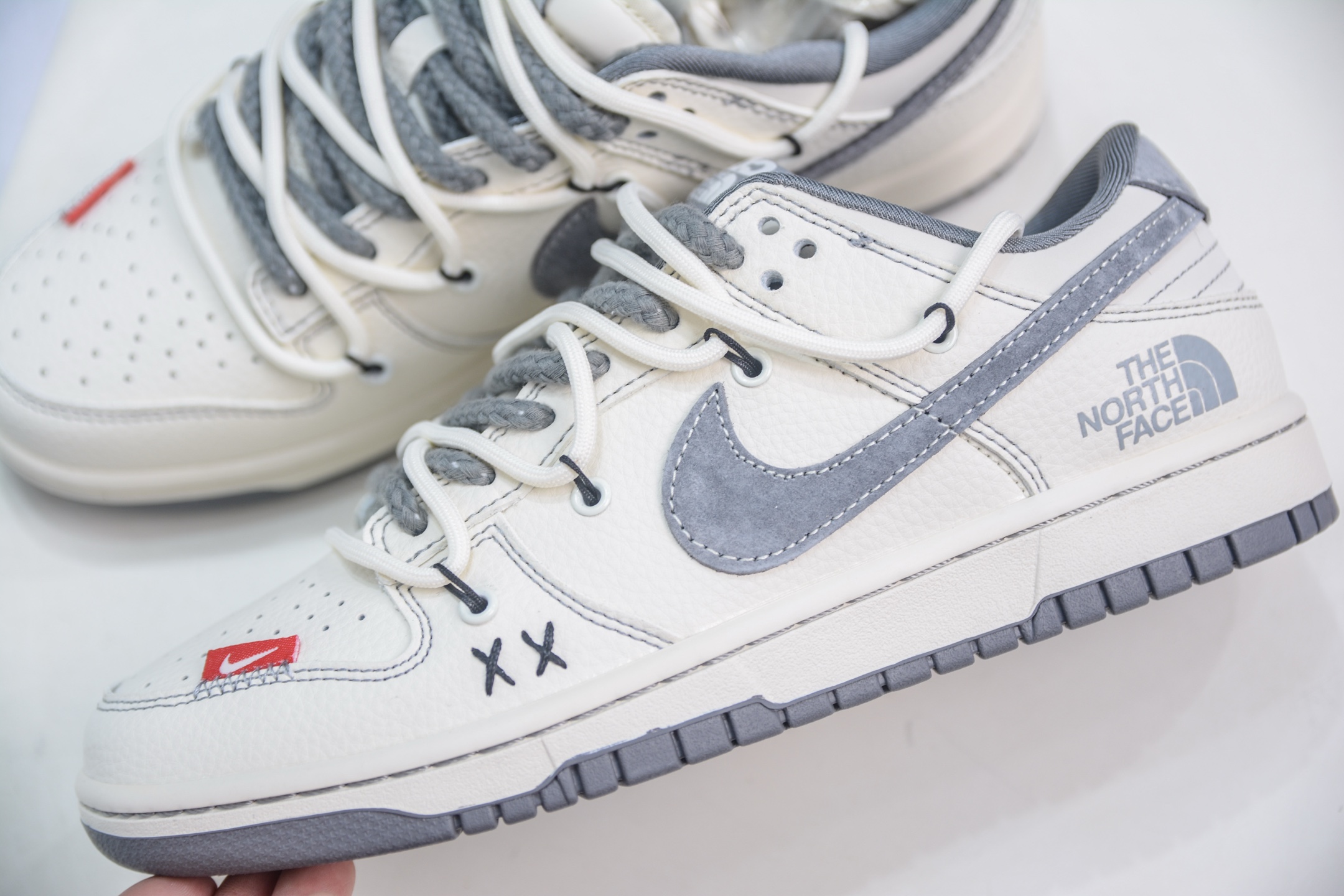 300 Nike SB Dunk Low x The North Face x CDG 北面CDG联名-米白灰勾绑带 YX5066-285