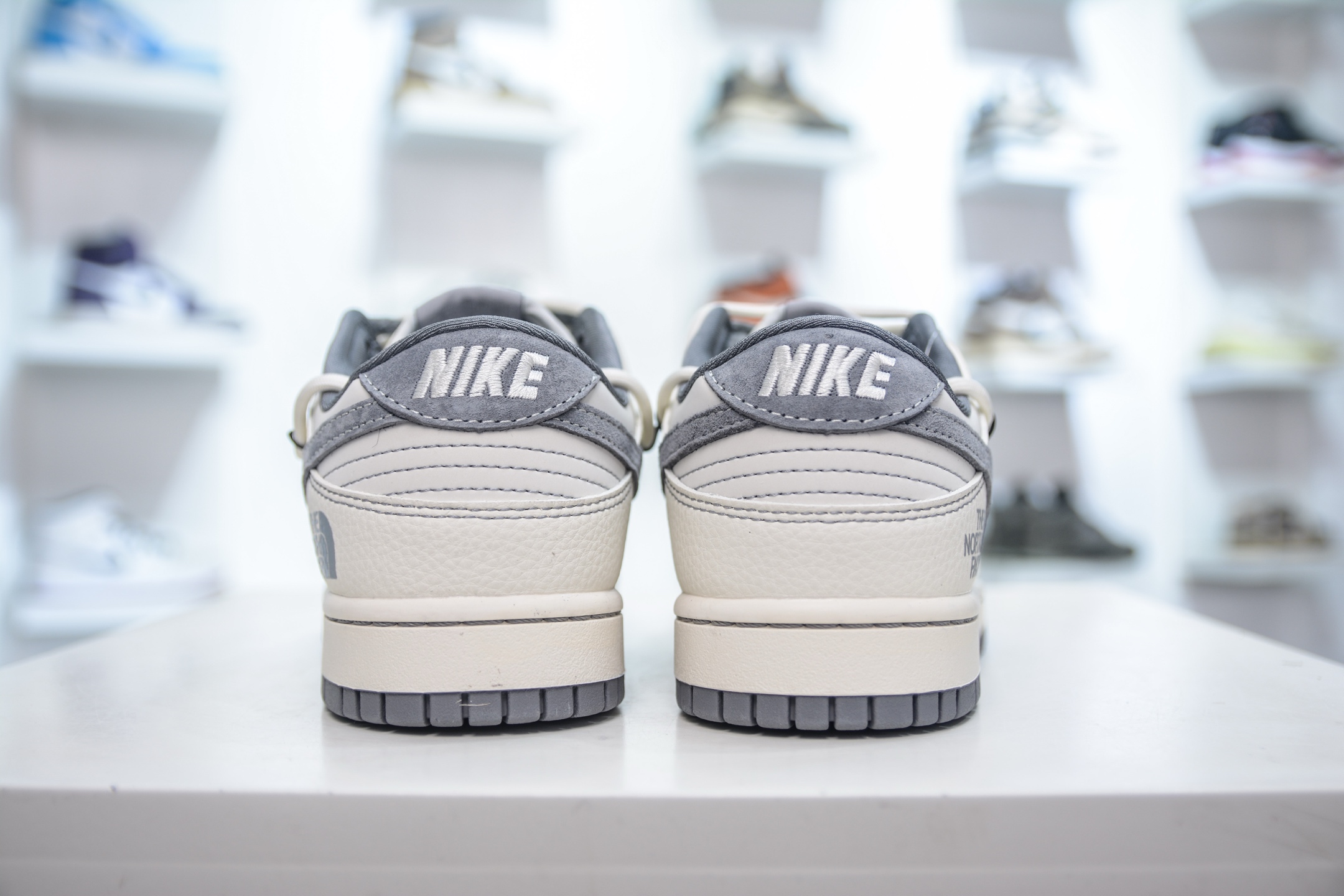 300 Nike SB Dunk Low x The North Face x CDG 北面CDG联名-米白灰勾绑带 YX5066-285