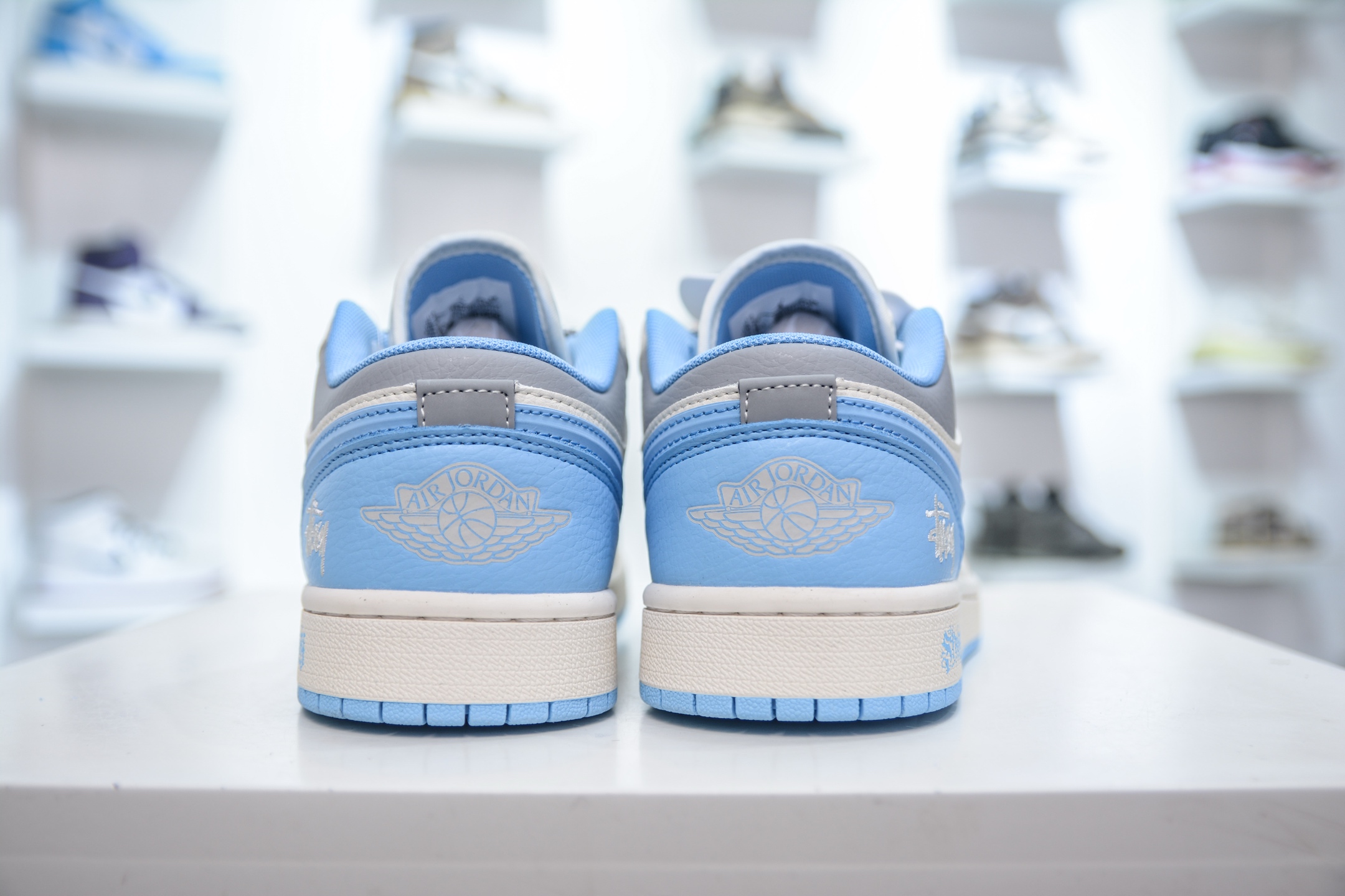 270 Air Jordan 1 Retro Low x Stussy 斯图西联名-米灰蓝立体勾 XS6086-559