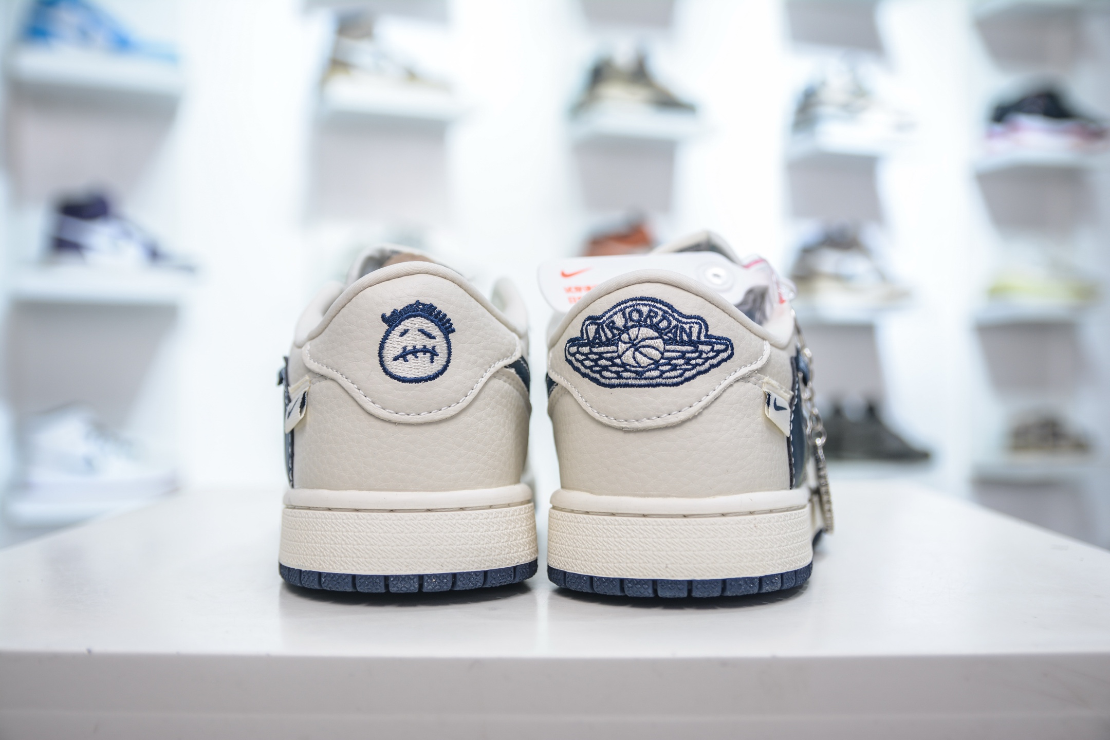 270 TS x Air Jordan x GUCCI AJ1 Low 倒钩低帮联名古驰-绿红条纹勾 XS2024-027