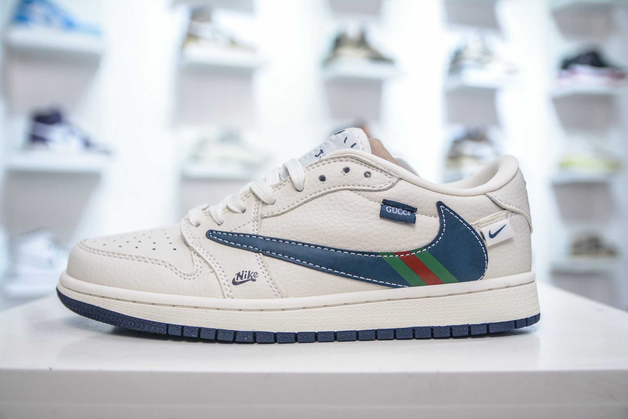 270 TS x Air Jordan x GUCCI AJ1 Low 倒钩低帮联名古驰-绿红条纹勾 XS2024-027