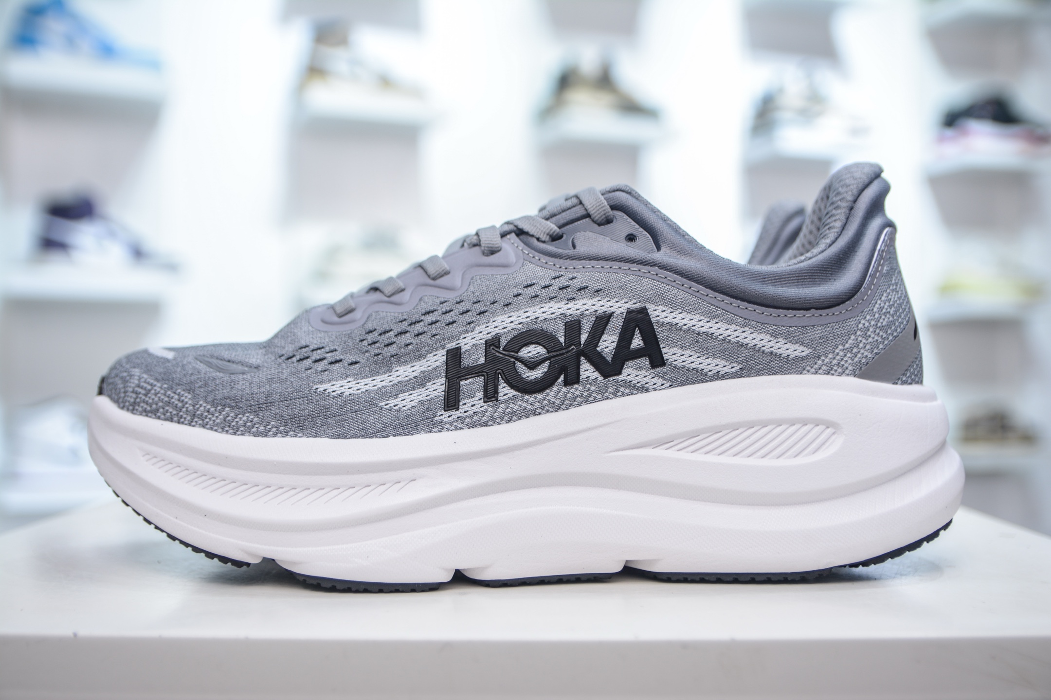 200 CS版 HOKA ONE ONE Bondi 9 WIDE 邦迪九代舒适防滑耐磨低帮休闲跑步鞋 1162011/WNCL