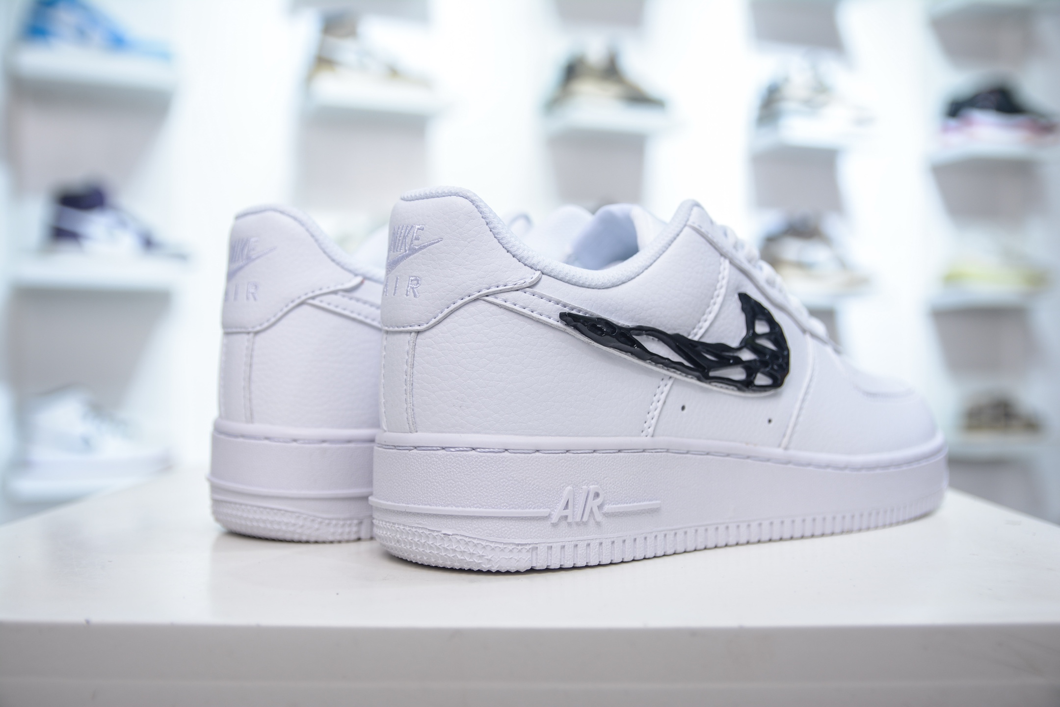 180 PB版 NK Air Force 1 Low '07 空军一号低帮经典板鞋 毒液液态金属白黑 IF1686-101