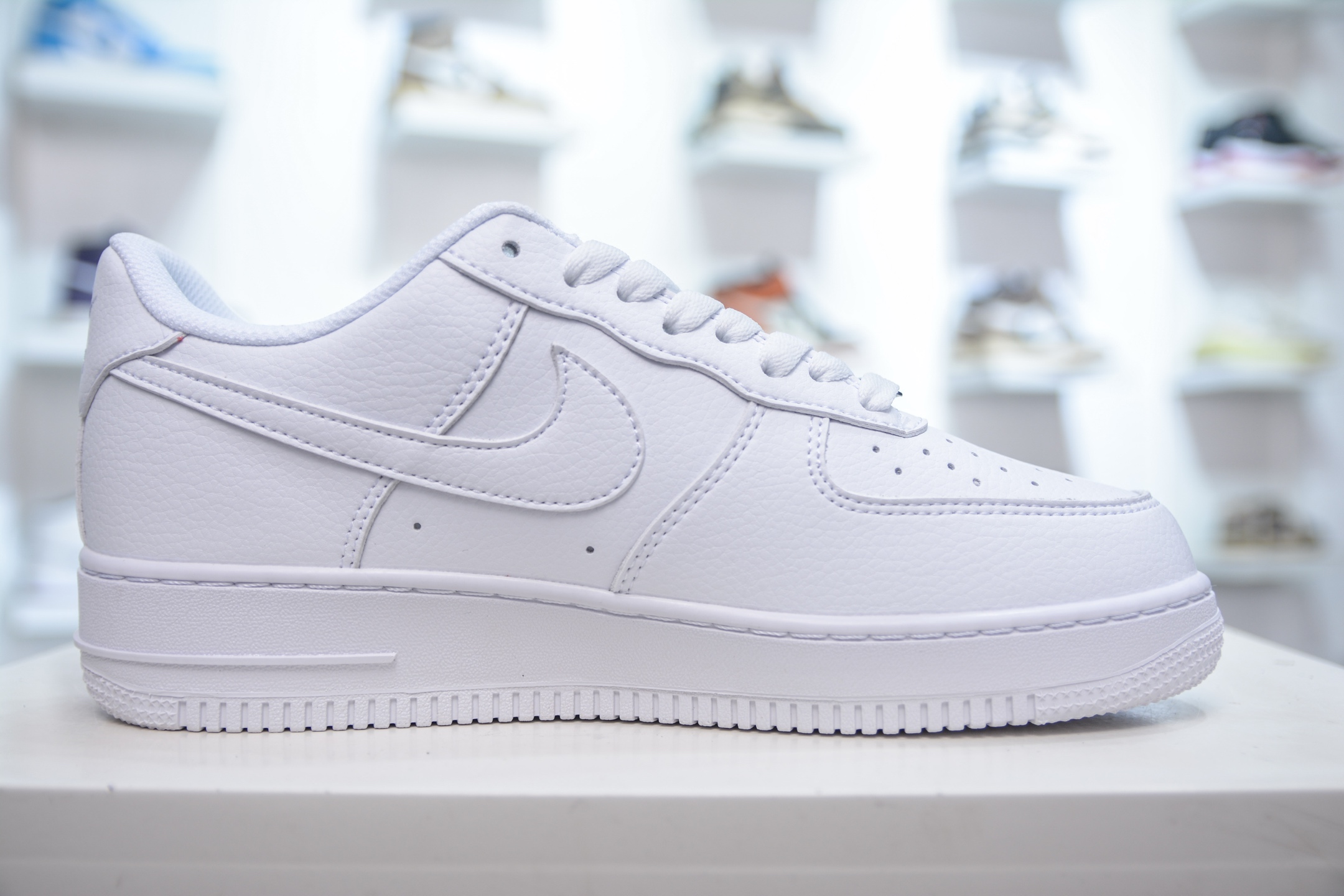 180 PB版 NK Air Force 1 Low '07 空军一号低帮经典板鞋 毒液液态金属白黑 IF1686-101