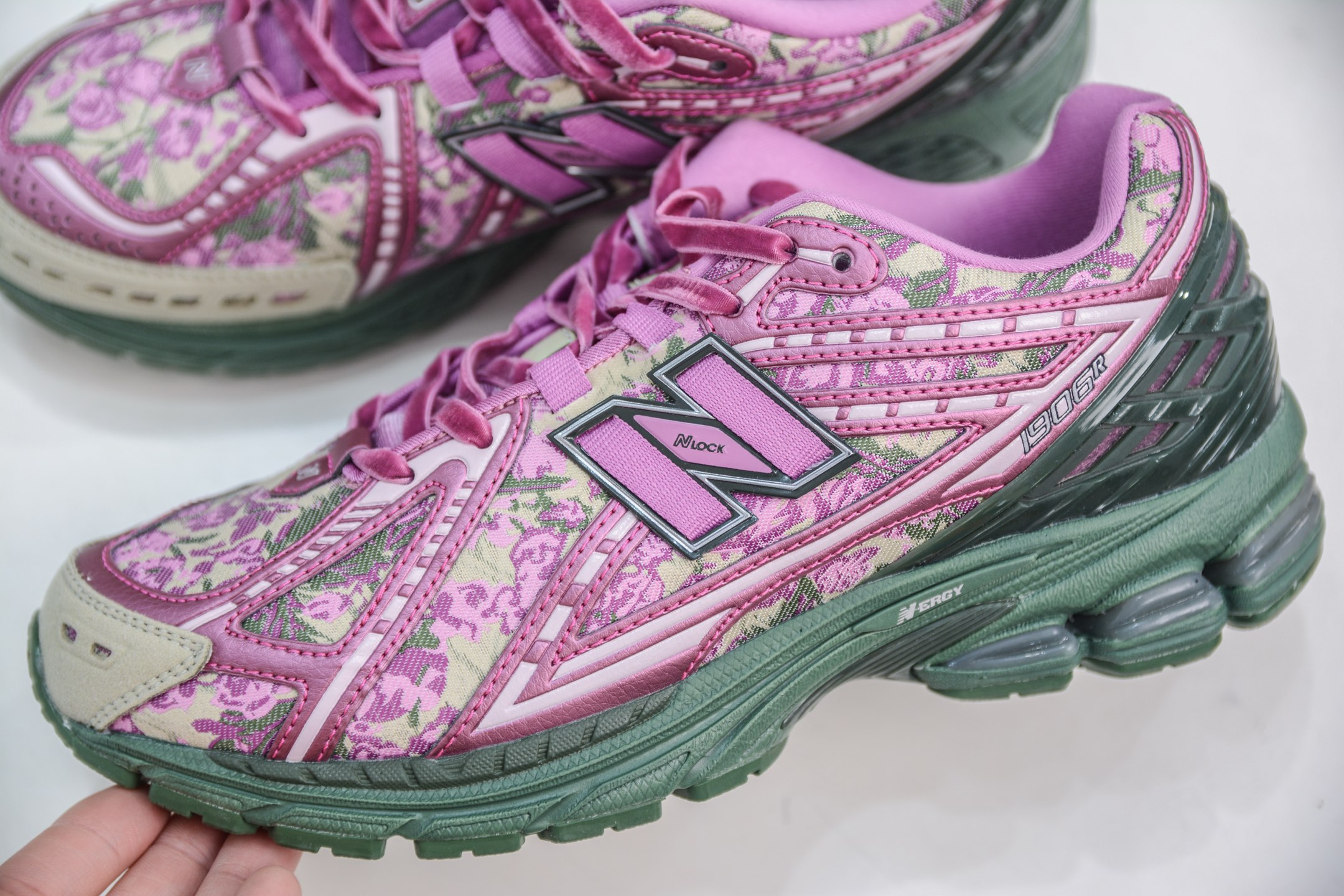 210 T版纯原 New Balance M1906R系列 复古老爹防滑耐磨低帮 跑步鞋 M1906RDB
