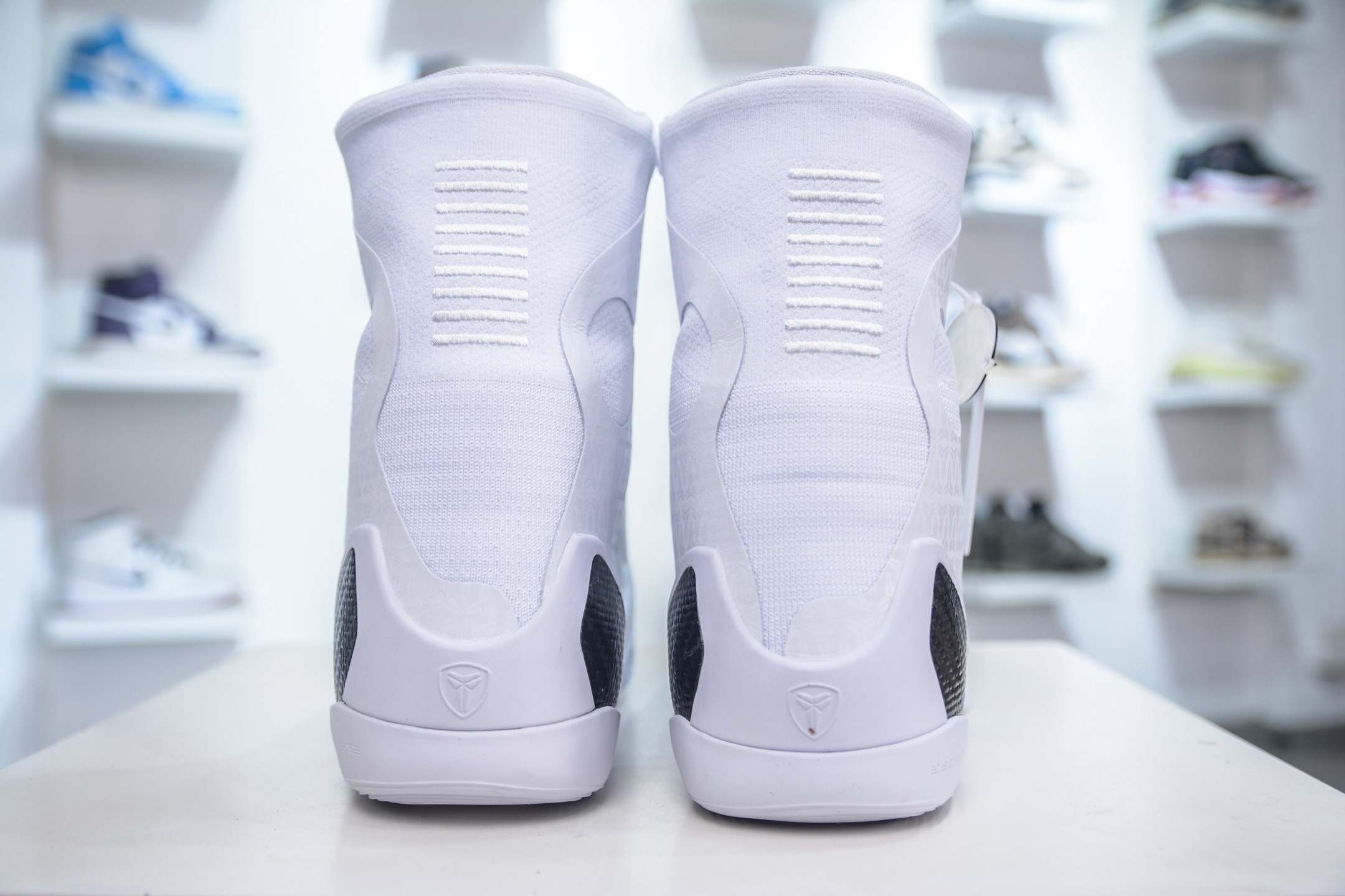 380 NK Kobe 9 Elite Protro ”Halo” 白黑 2025曼巴年重磅新品 灭世纯原 FZ7335-100