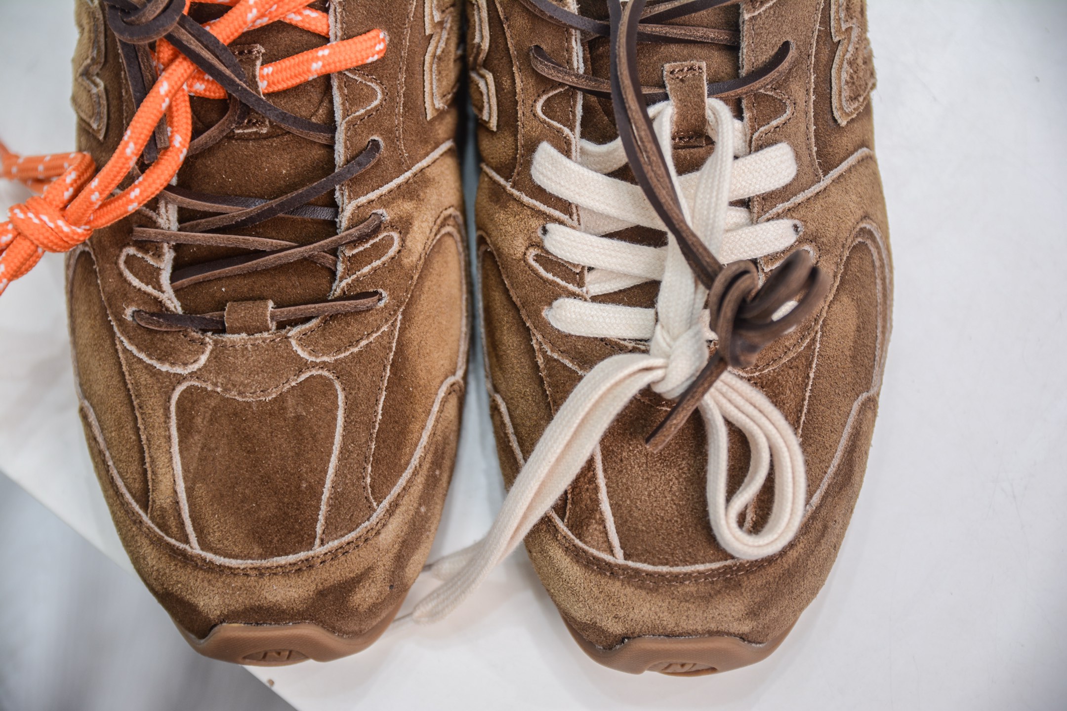 M版纯原 MiuMiu x New Balance 530系列 意大利奢侈品牌/缪缪联名款低帮经典复古休闲运动慢跑