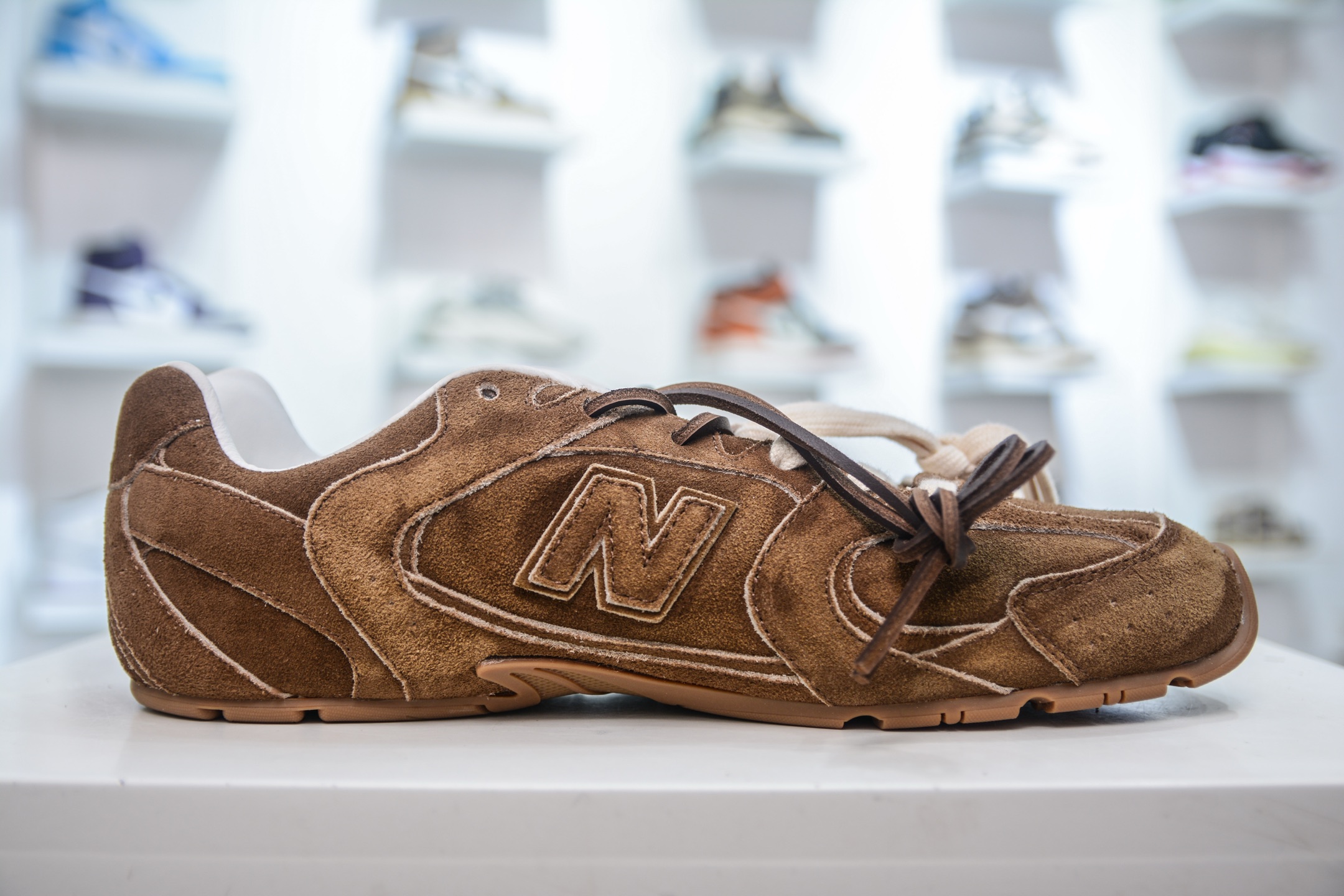 M版纯原 MiuMiu x New Balance 530系列 意大利奢侈品牌/缪缪联名款低帮经典复古休闲运动慢跑