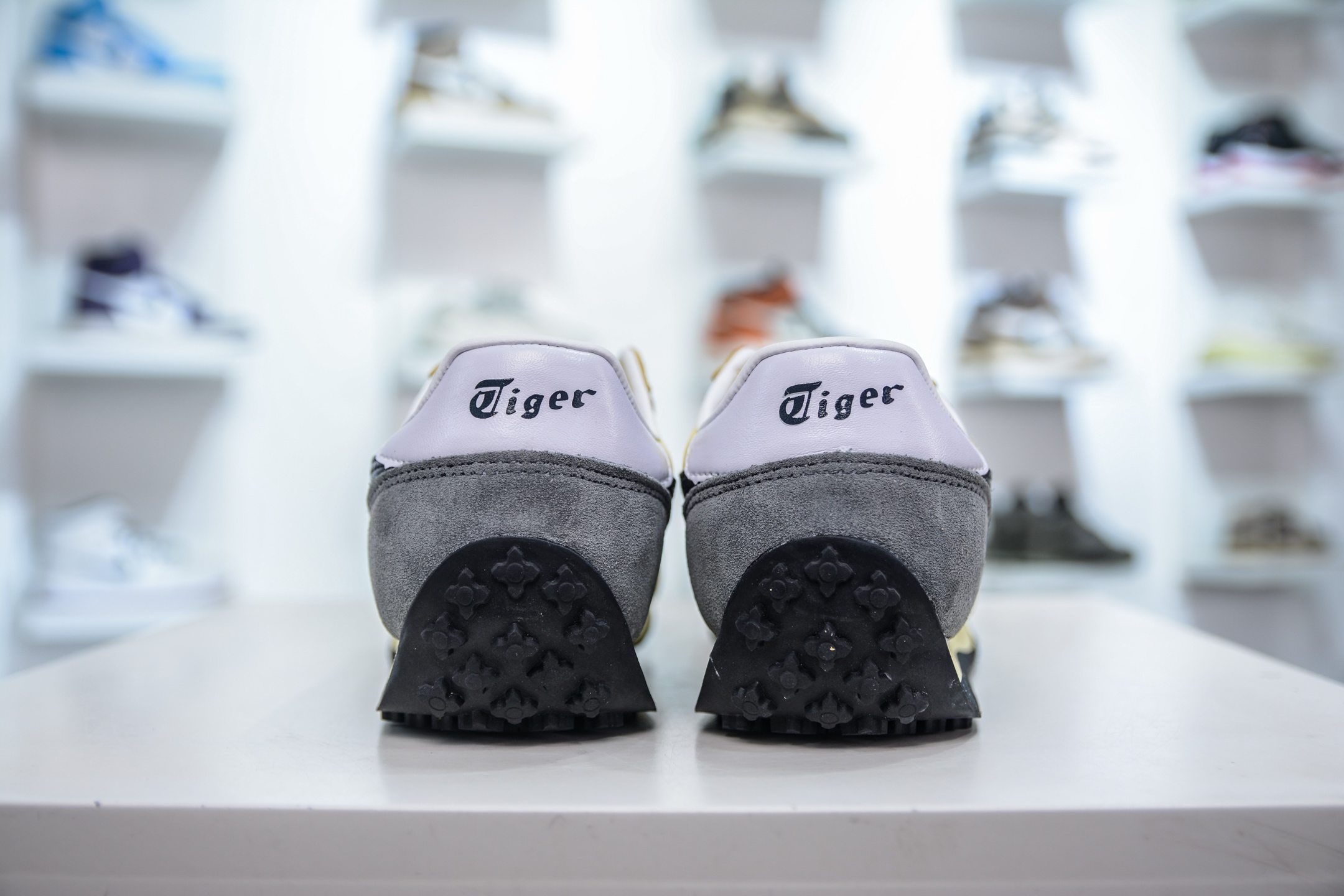 170 鬼冢虎Onitsuka Tiger California 78系列 FS11超舒适缓震复合底 1183B411-751