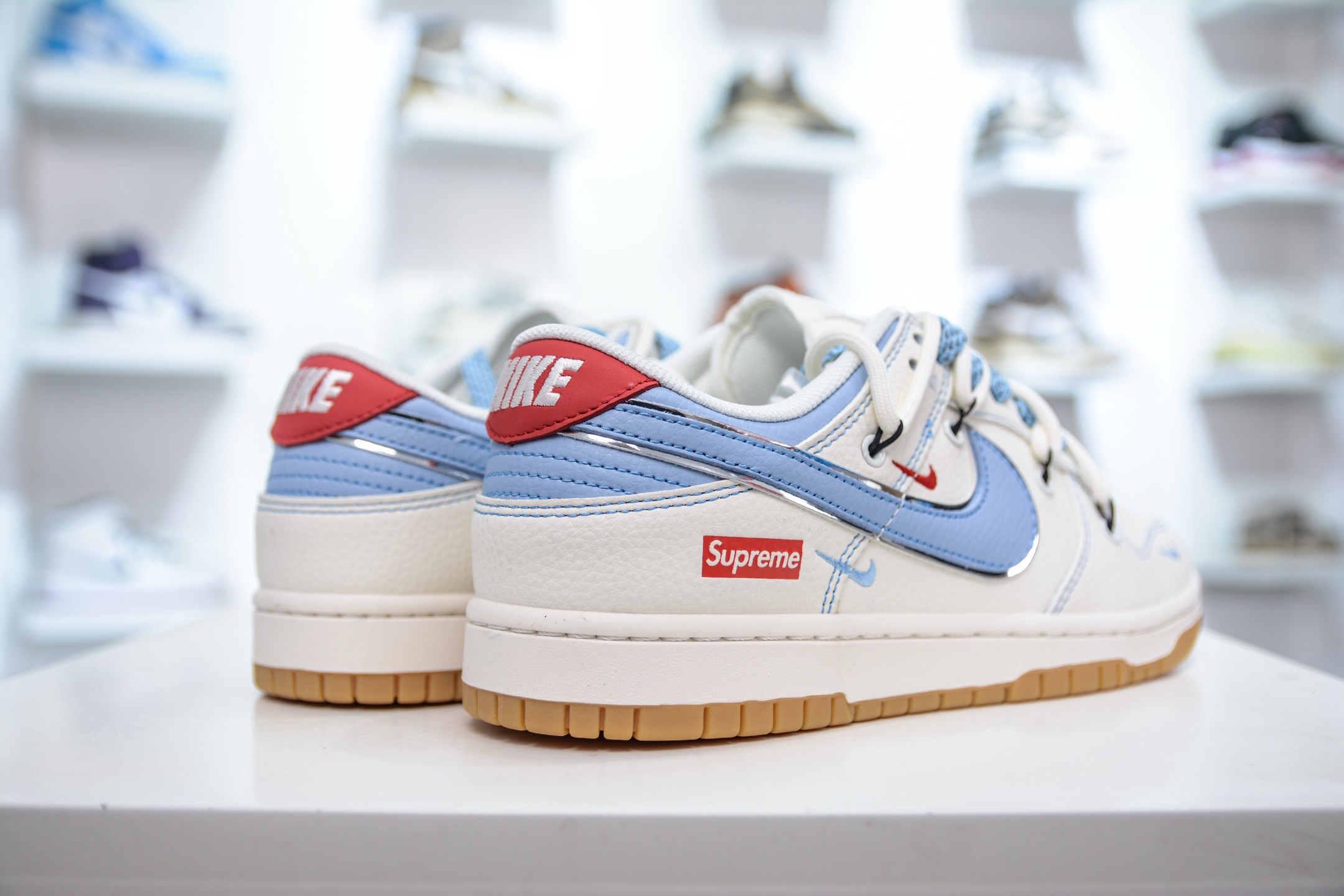 Nike SB Dunk Low x Supreme SUP联名-米白蓝勾绑带 FC1688-216