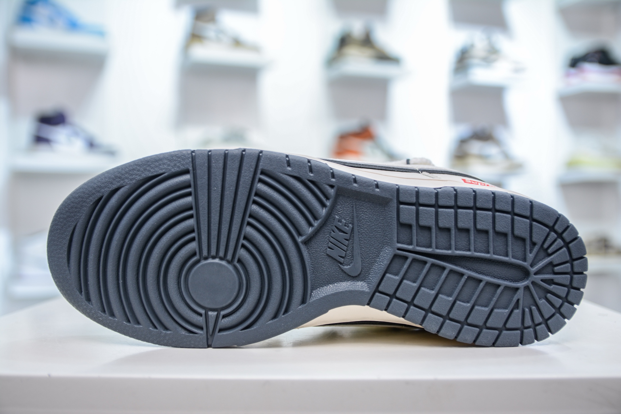 300 Nike SB Dunk Low x Supreme SUP联名-米白白勾绑带 YX5066-258
