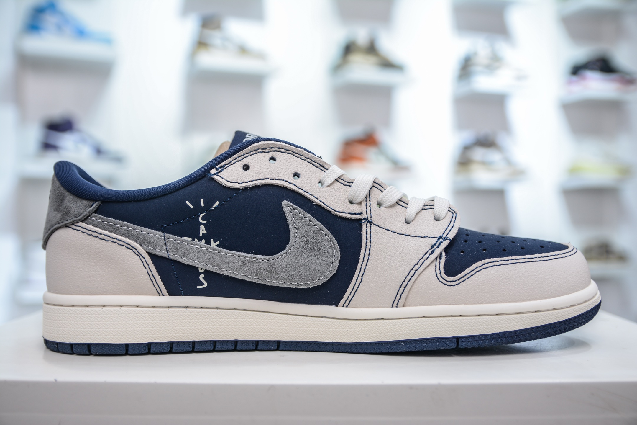 270 TS x Air Jordan x DIOR AJ1 Low 倒钩低帮联名迪奥-典雅黑灰 XS2024-012
