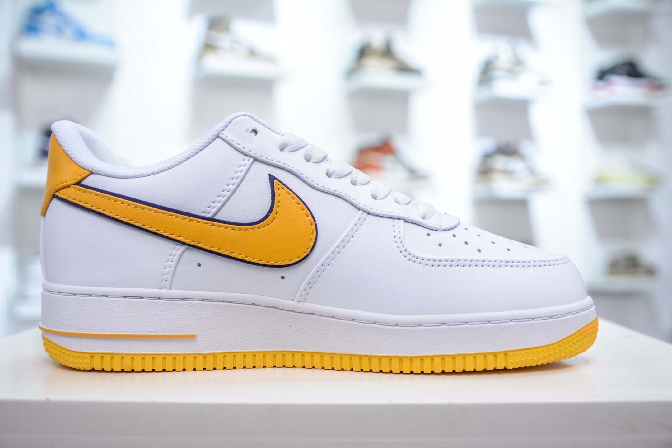 180 PB版 NK Air Force 1′07 Low 空军一号低帮百搭休闲运动板鞋 科比限定 白金 FZ1151-100