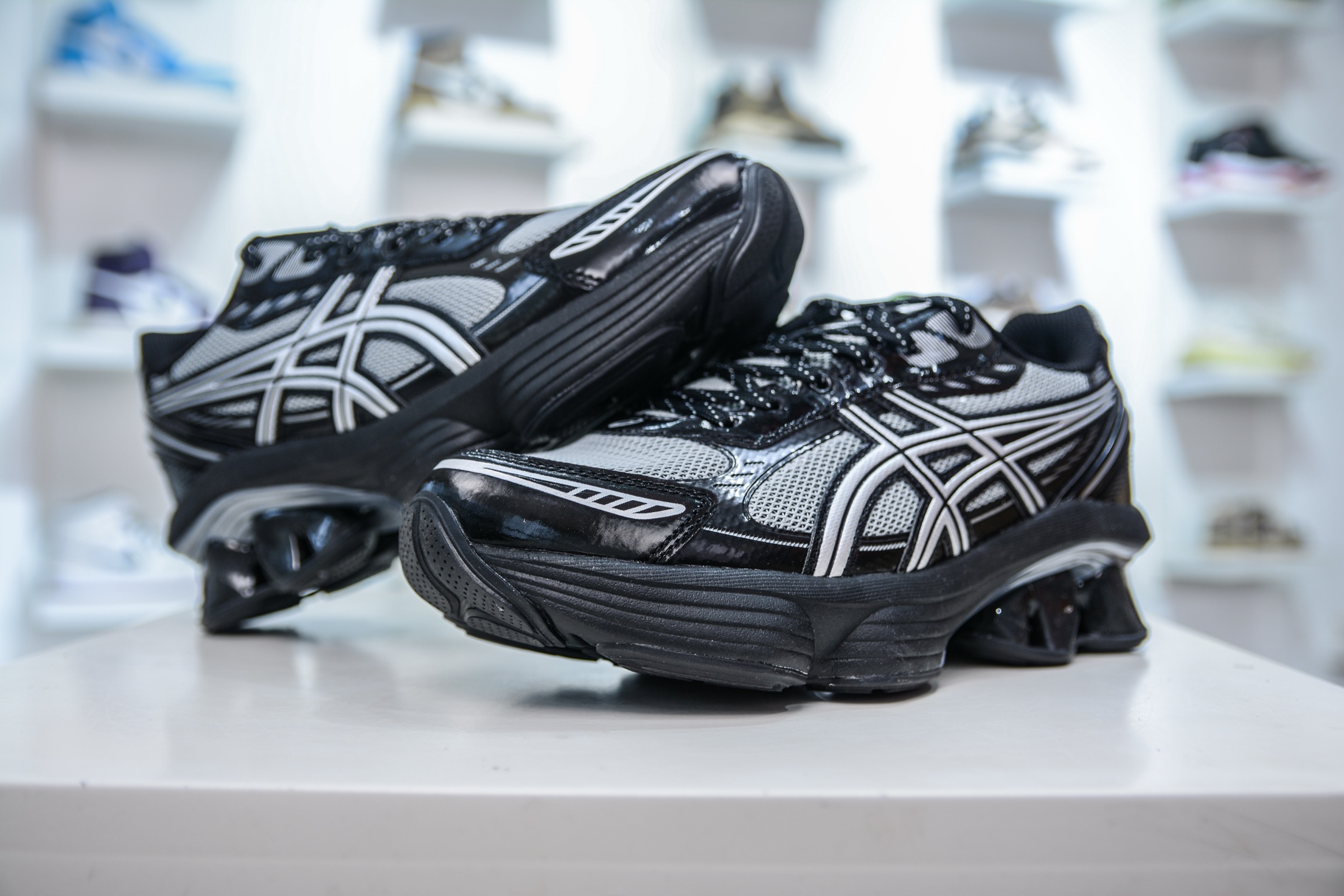 Asics Gel-Kinetic Fluent 亚瑟士运动休闲透气专业跑鞋 1203A799-021